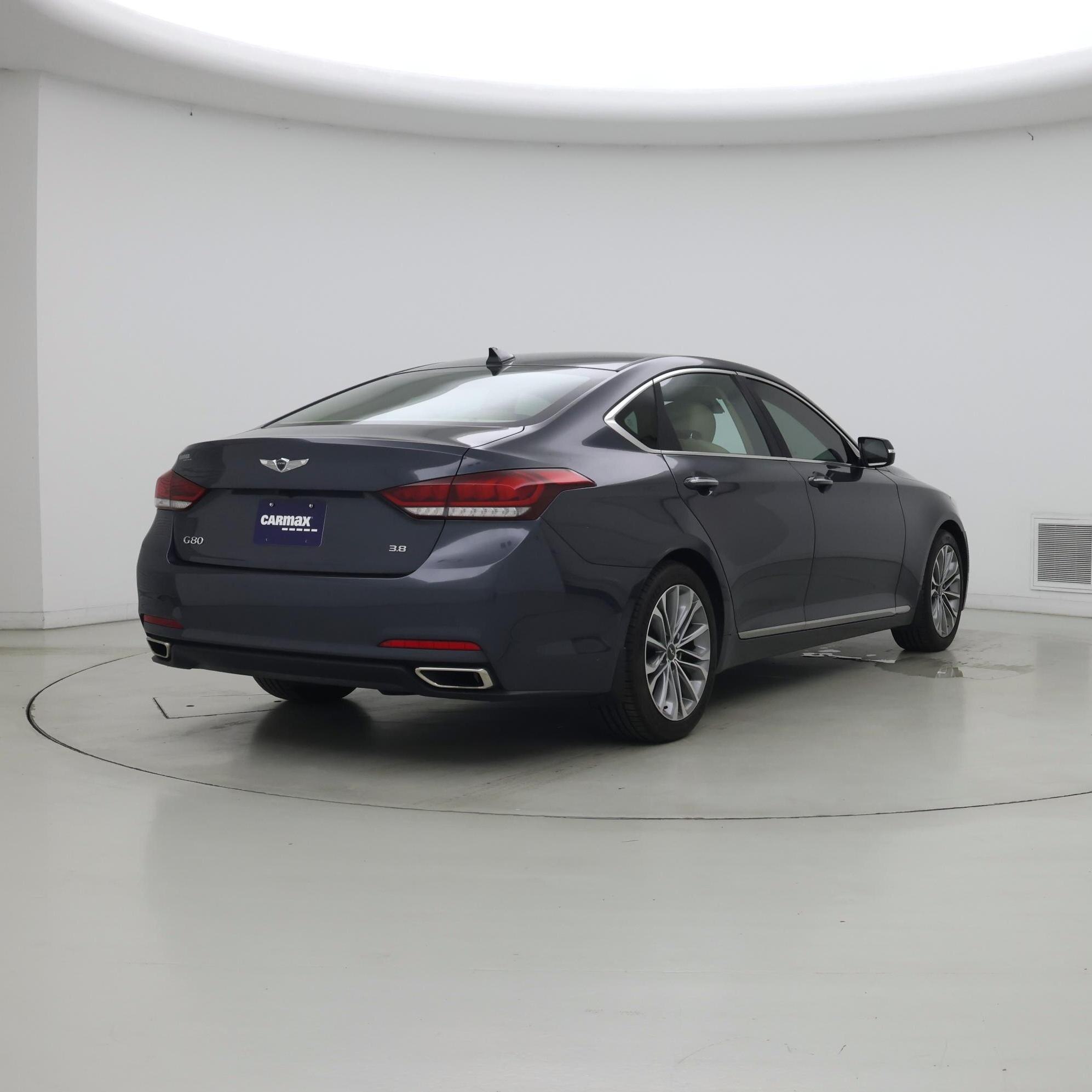 Thumbnail: 2017 Genesis G80 - 8