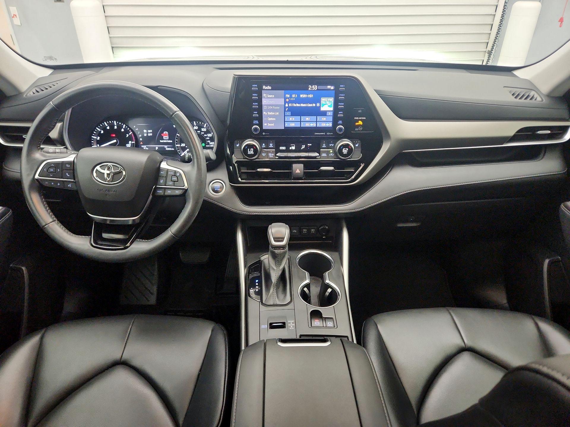 Thumbnail: 2020 Toyota Highlander - 9