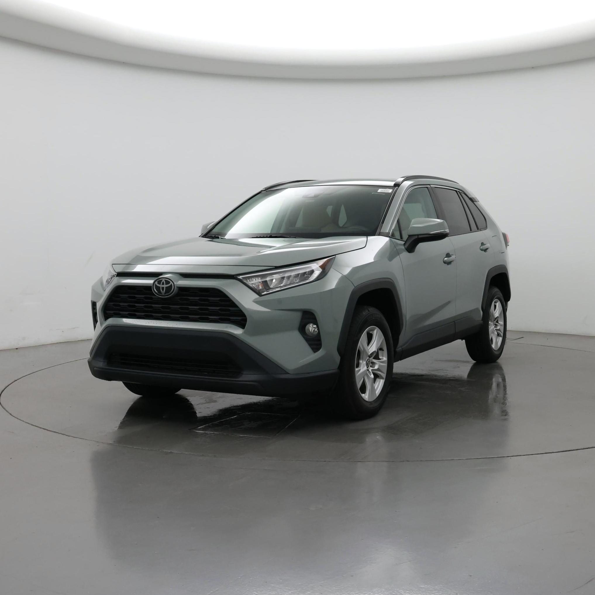 Thumbnail: 2021 Toyota RAV4 - 4