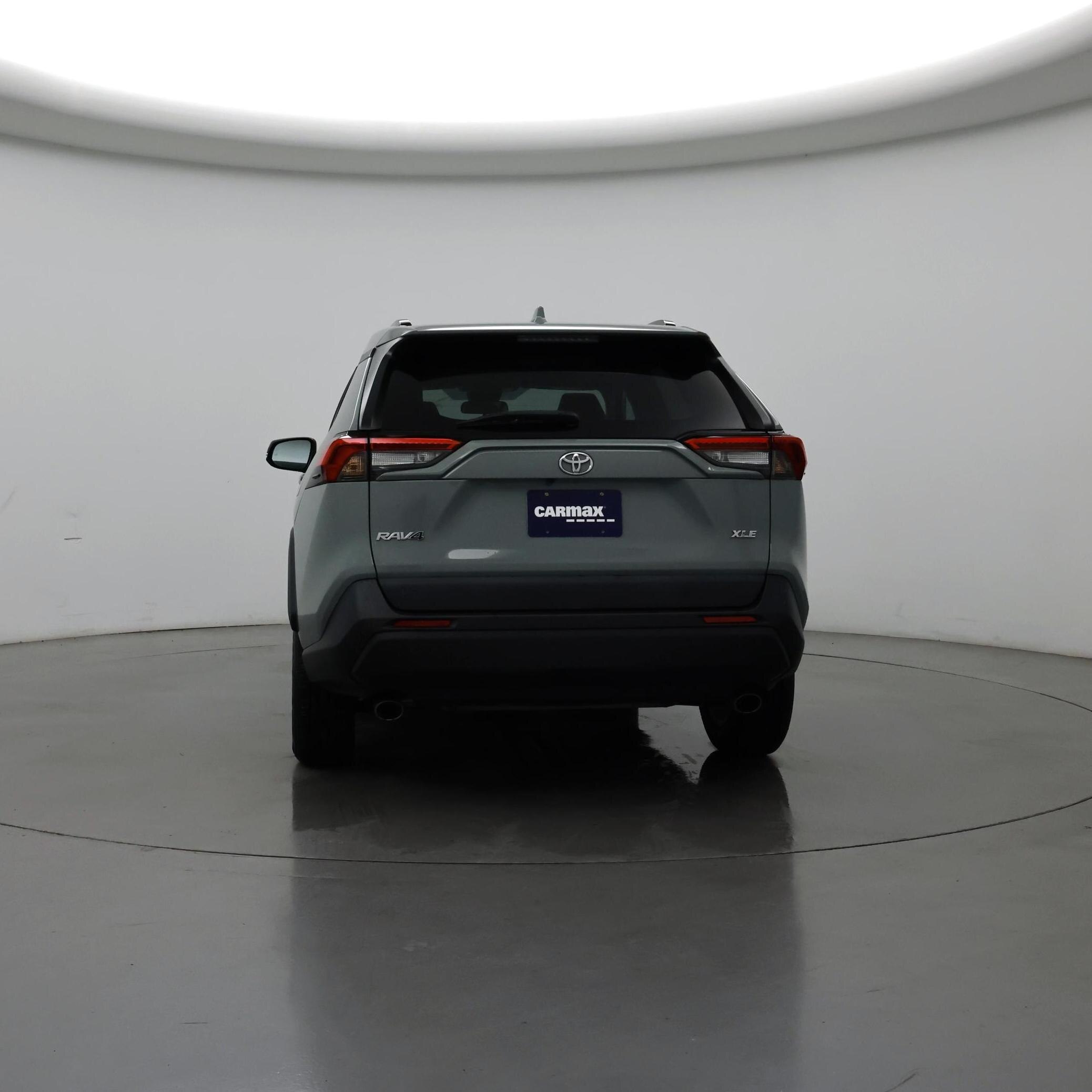 Thumbnail: 2021 Toyota RAV4 - 6
