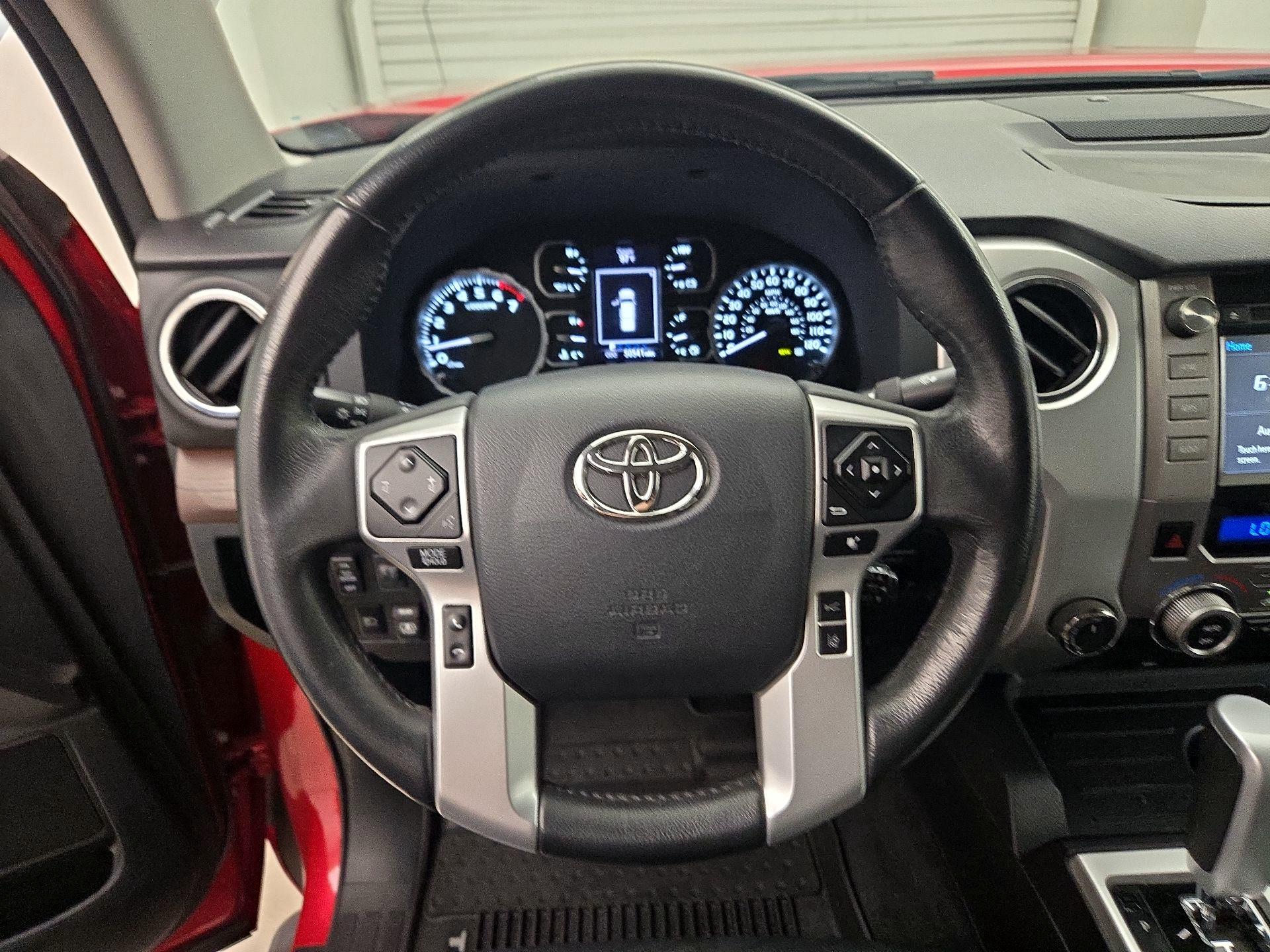 Thumbnail: 2018 Toyota Tundra - 10