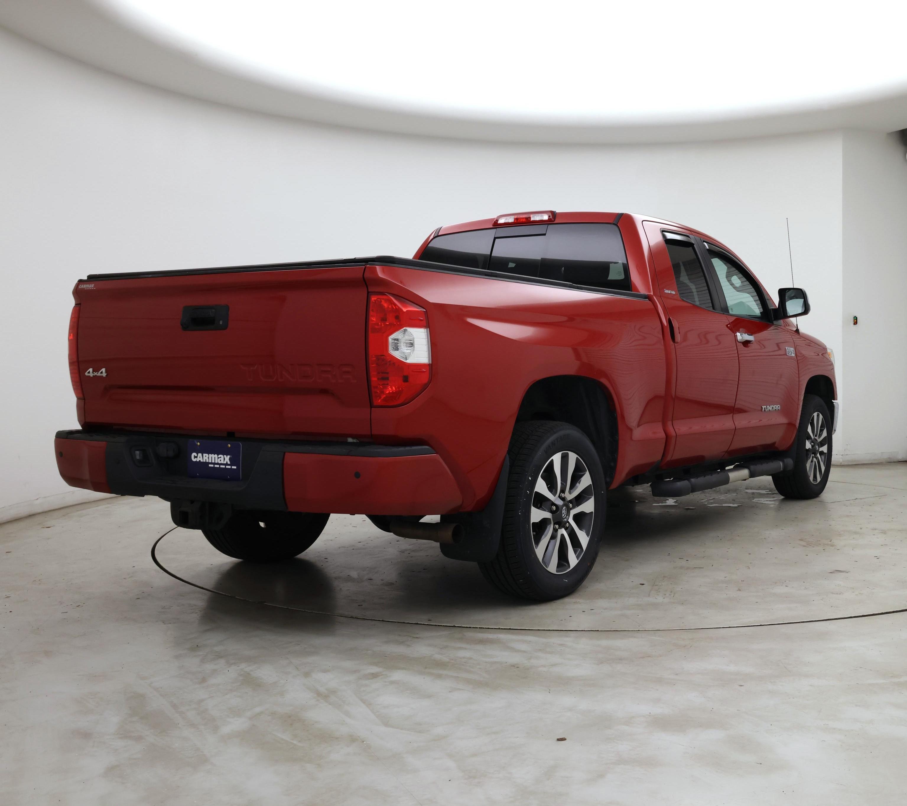 Thumbnail: 2018 Toyota Tundra - 8