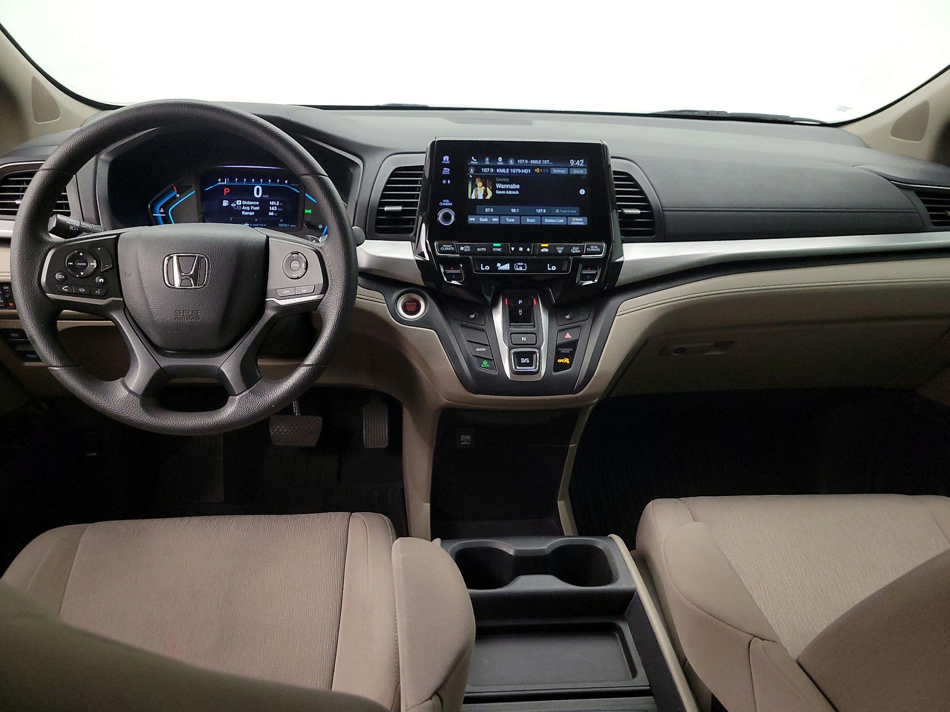 Thumbnail: 2018 Honda Odyssey - 9