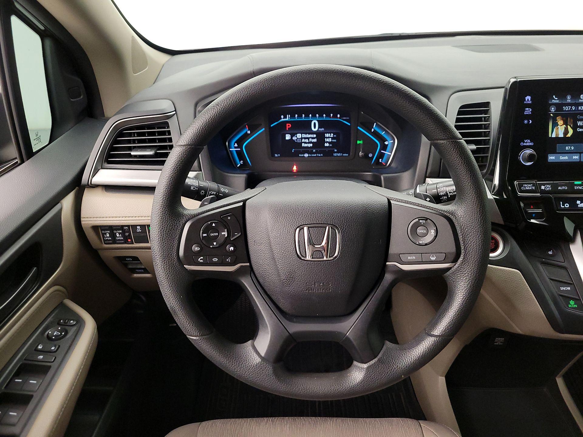 Thumbnail: 2018 Honda Odyssey - 10