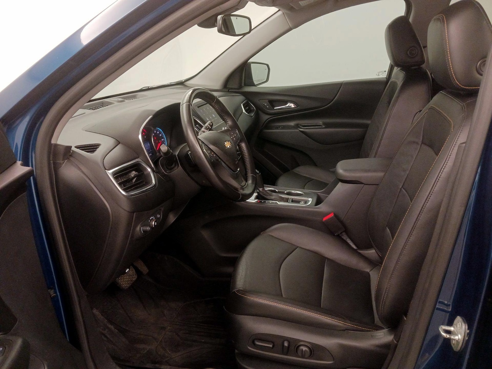 2020 Chevrolet Equinox LT - Photo 12
