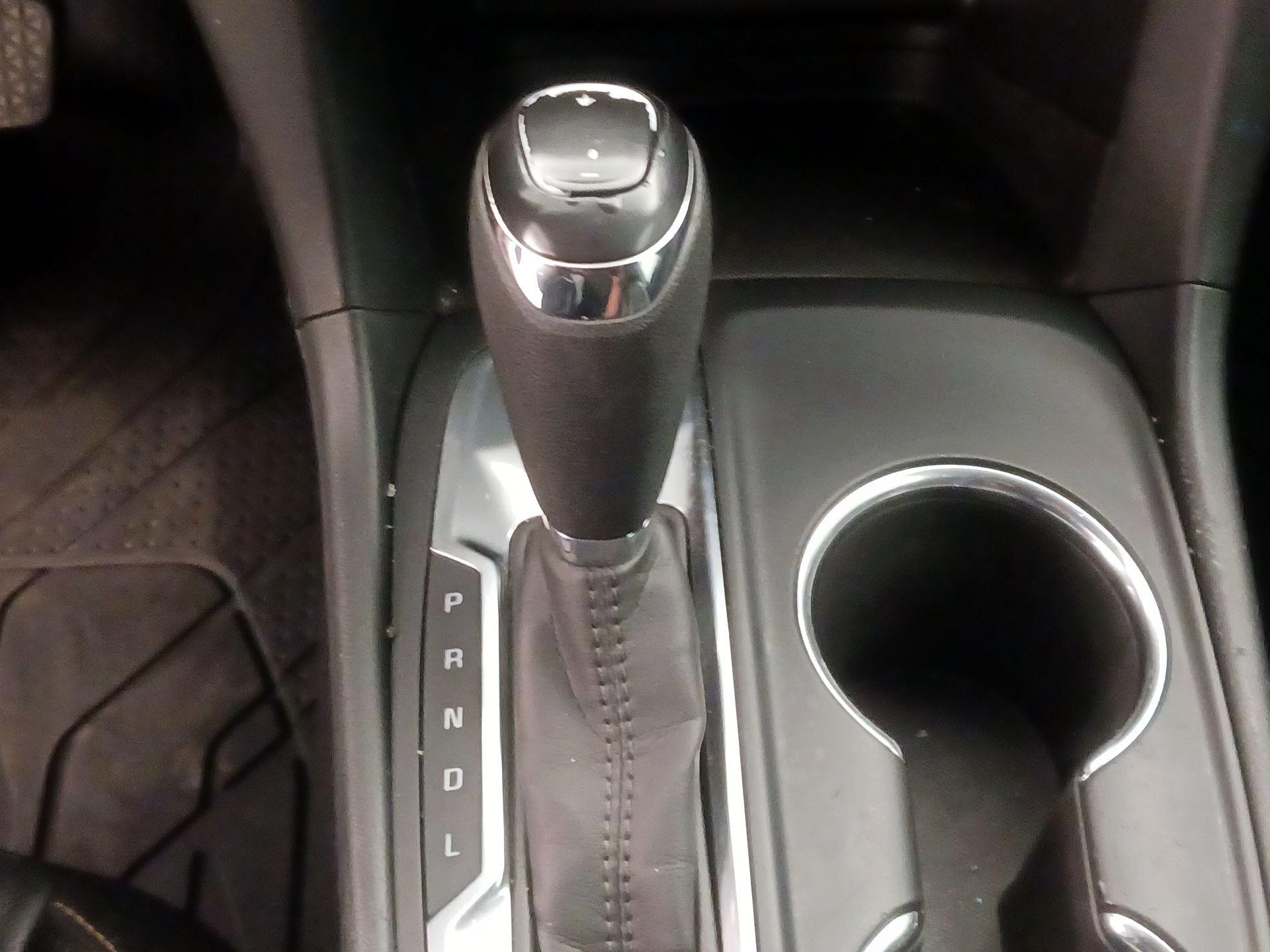 Thumbnail: 2020 Chevrolet Equinox - 17