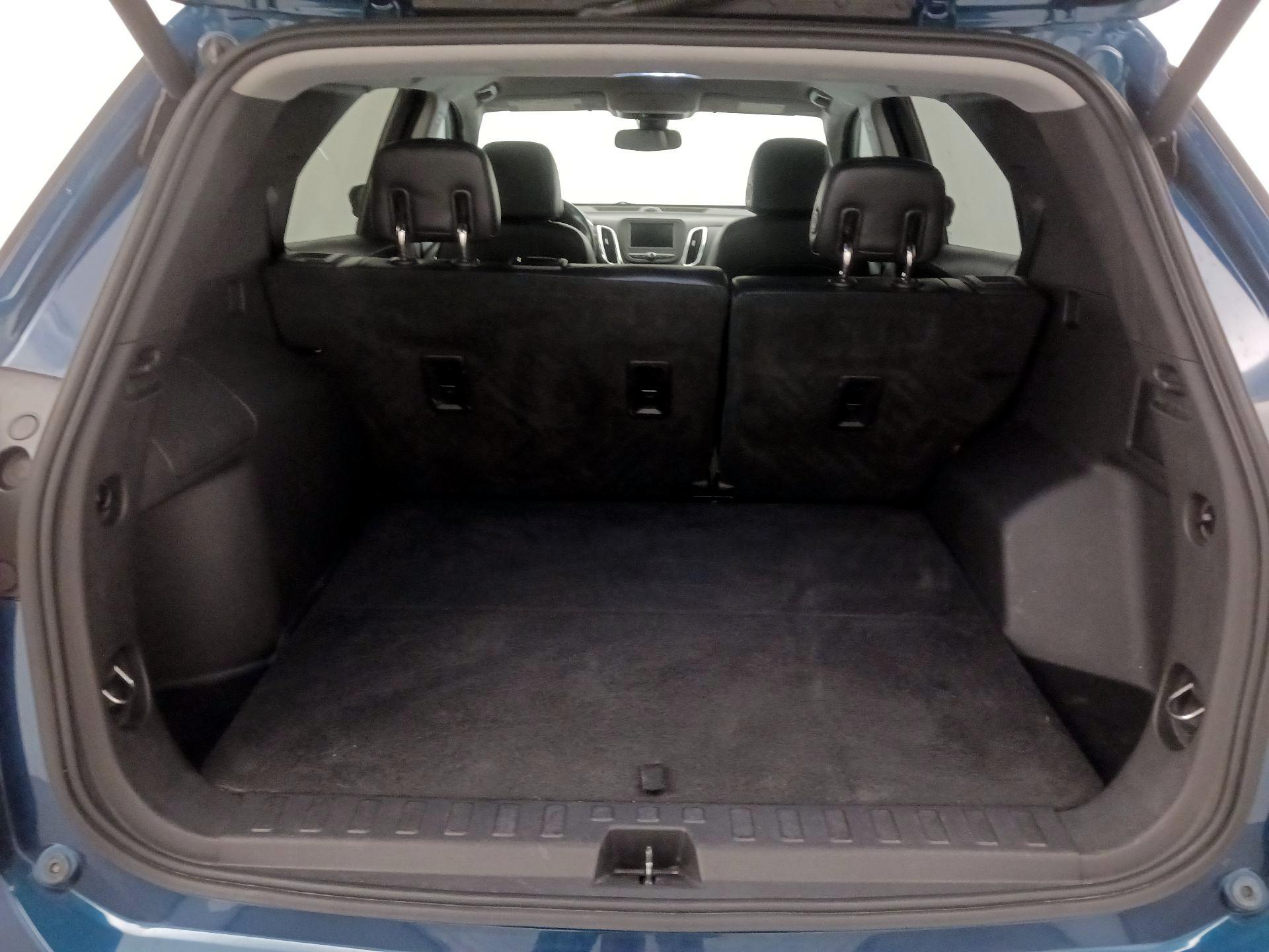 Thumbnail: 2020 Chevrolet Equinox - 20