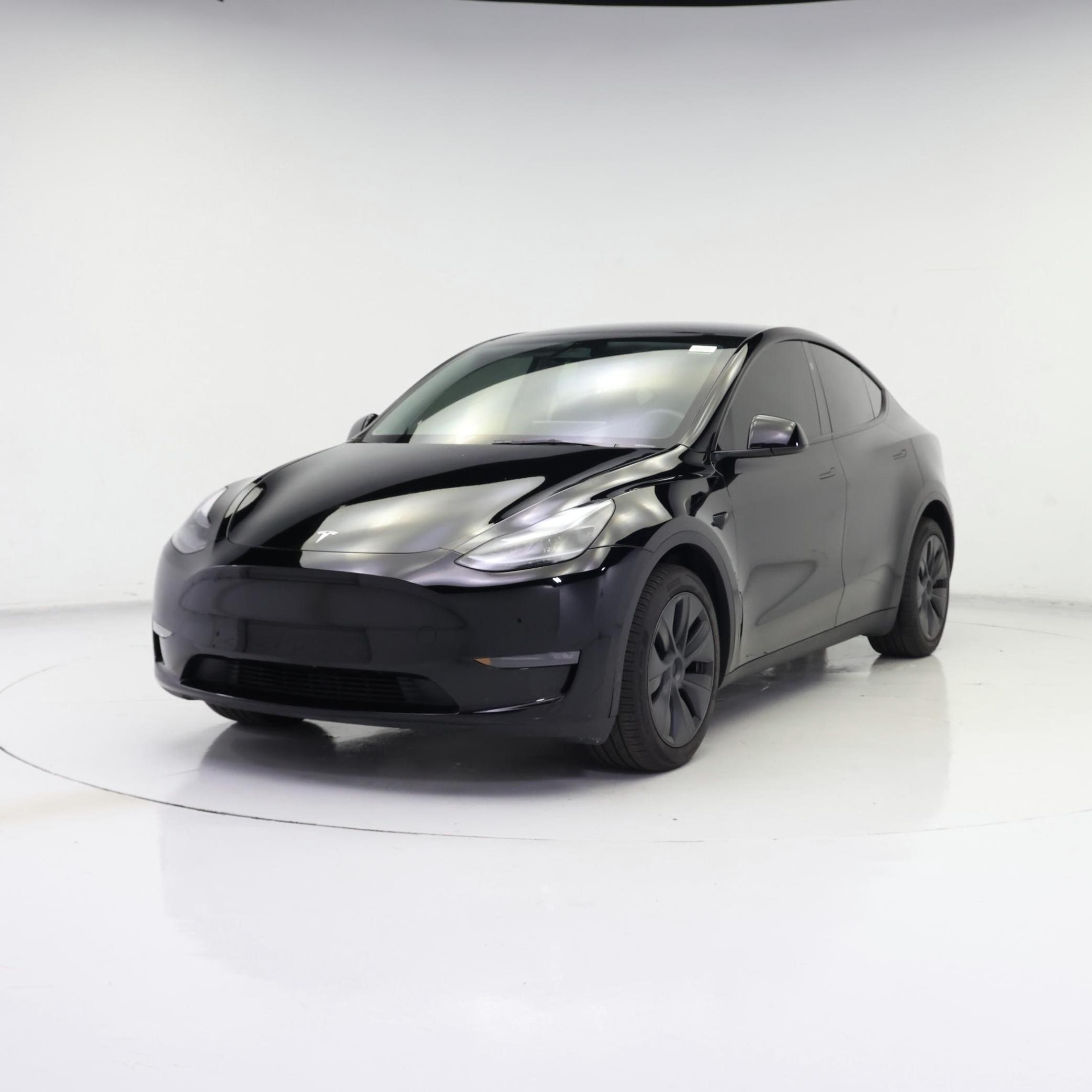 Thumbnail: 2025 Tesla Model Y - 4