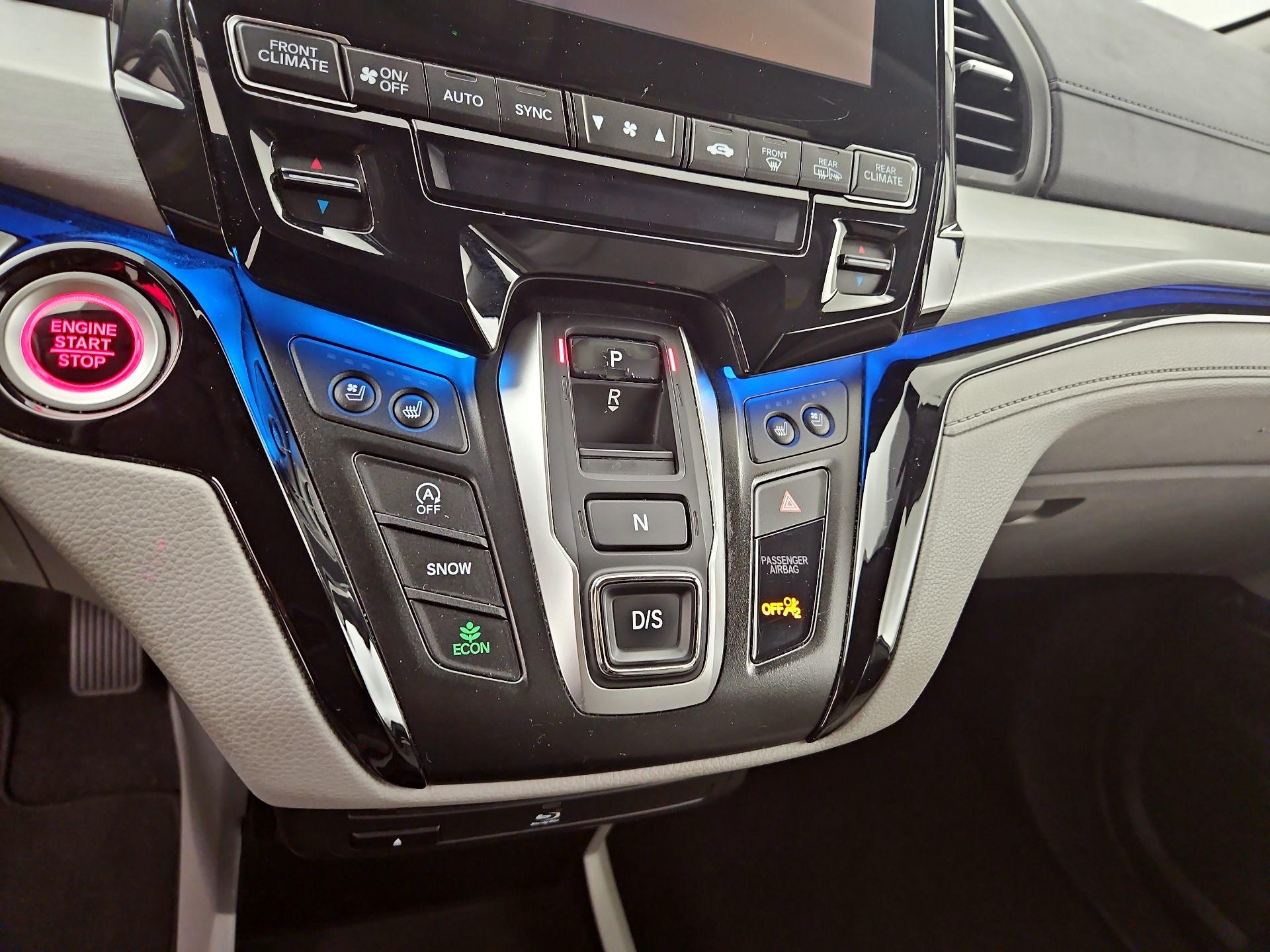 Thumbnail: 2020 Honda Odyssey - 18