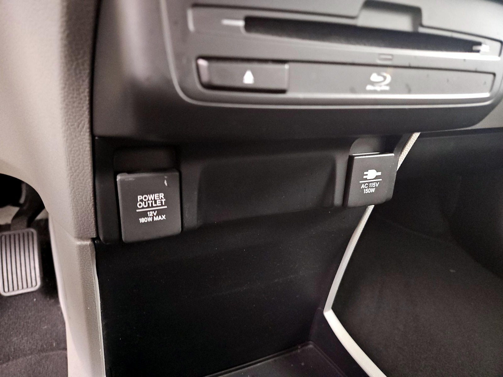 2020 Honda Odyssey Elite - Photo 20