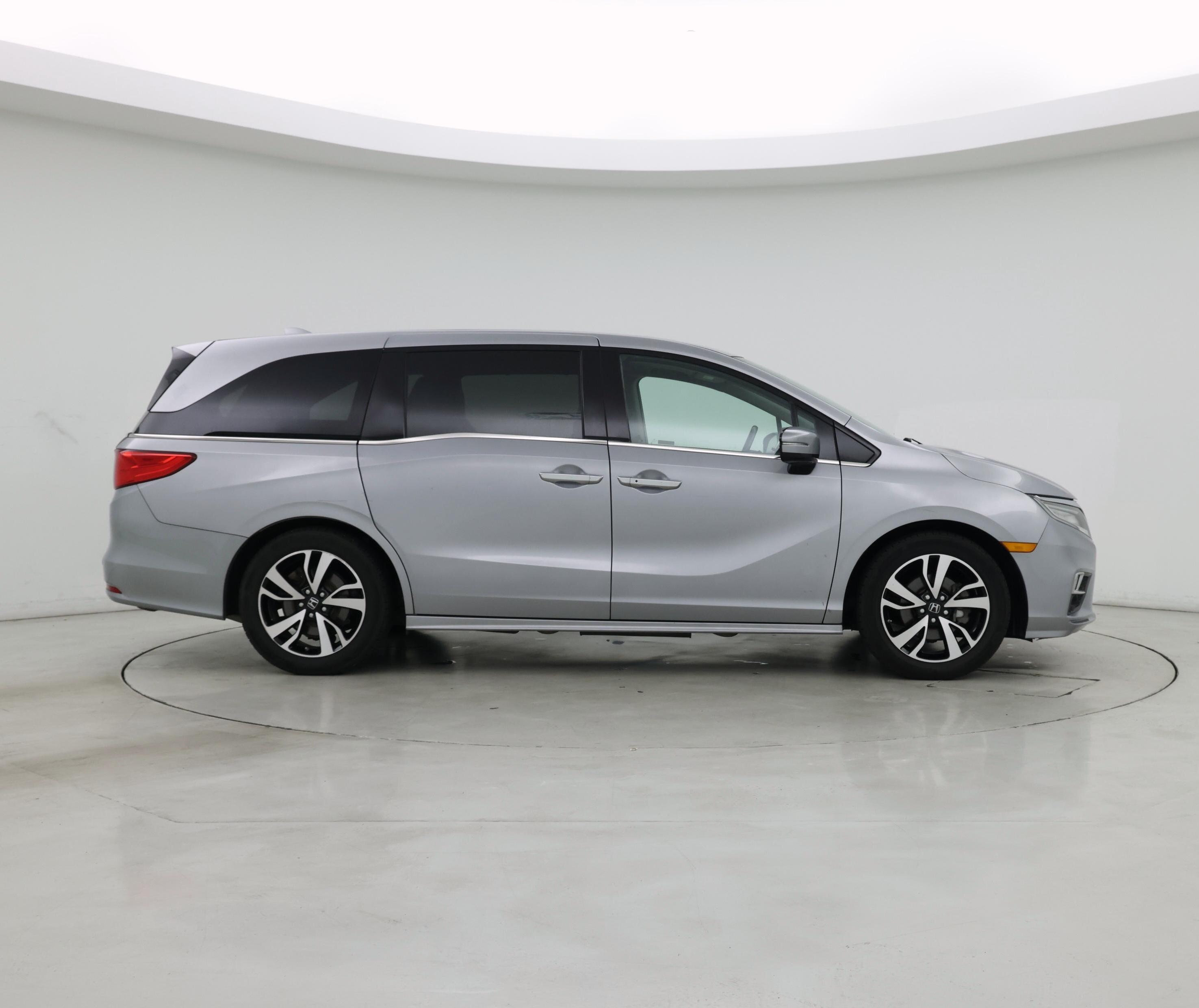 Thumbnail: 2020 Honda Odyssey - 7