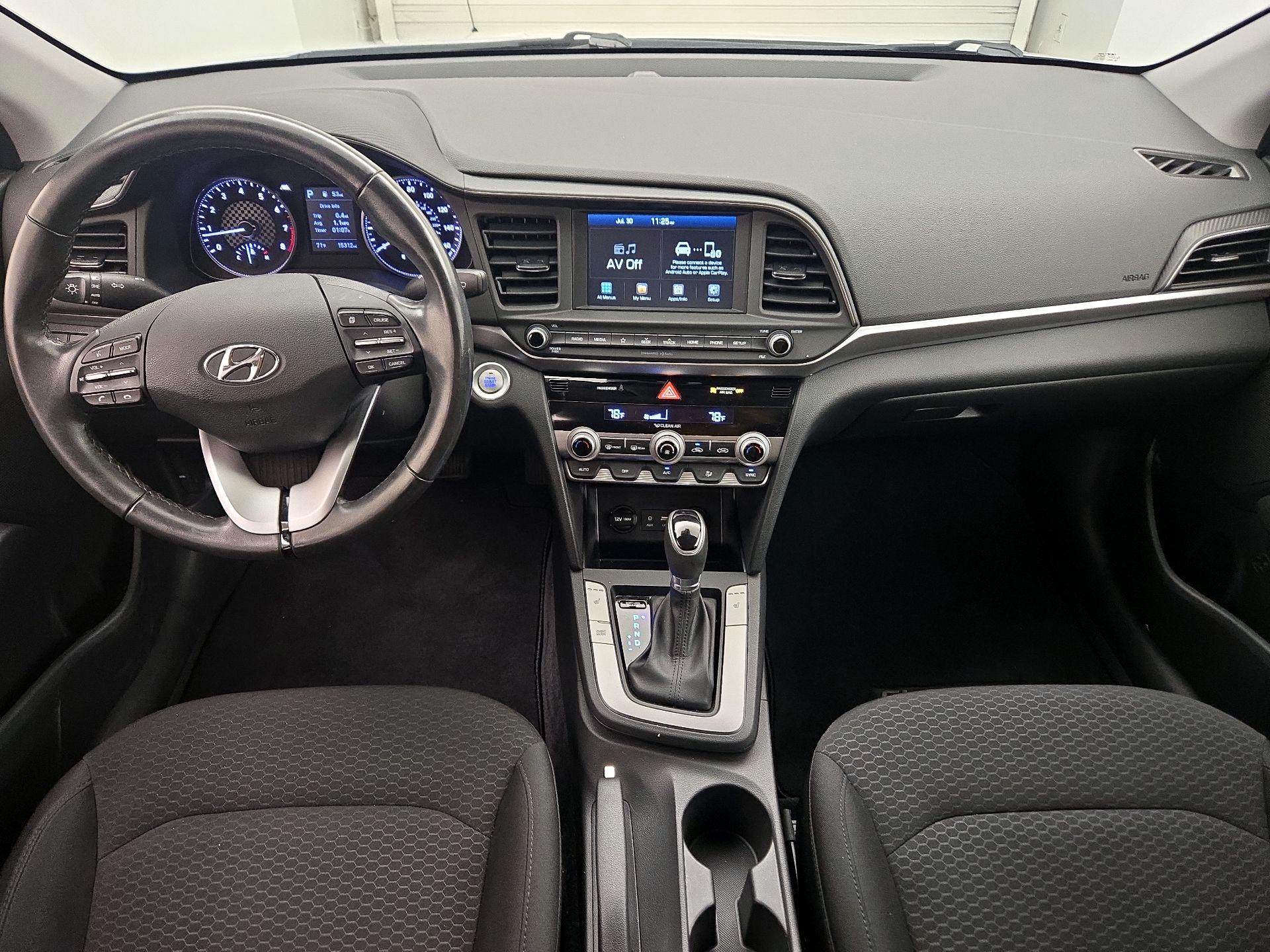 Thumbnail: 2020 Hyundai Elantra - 9