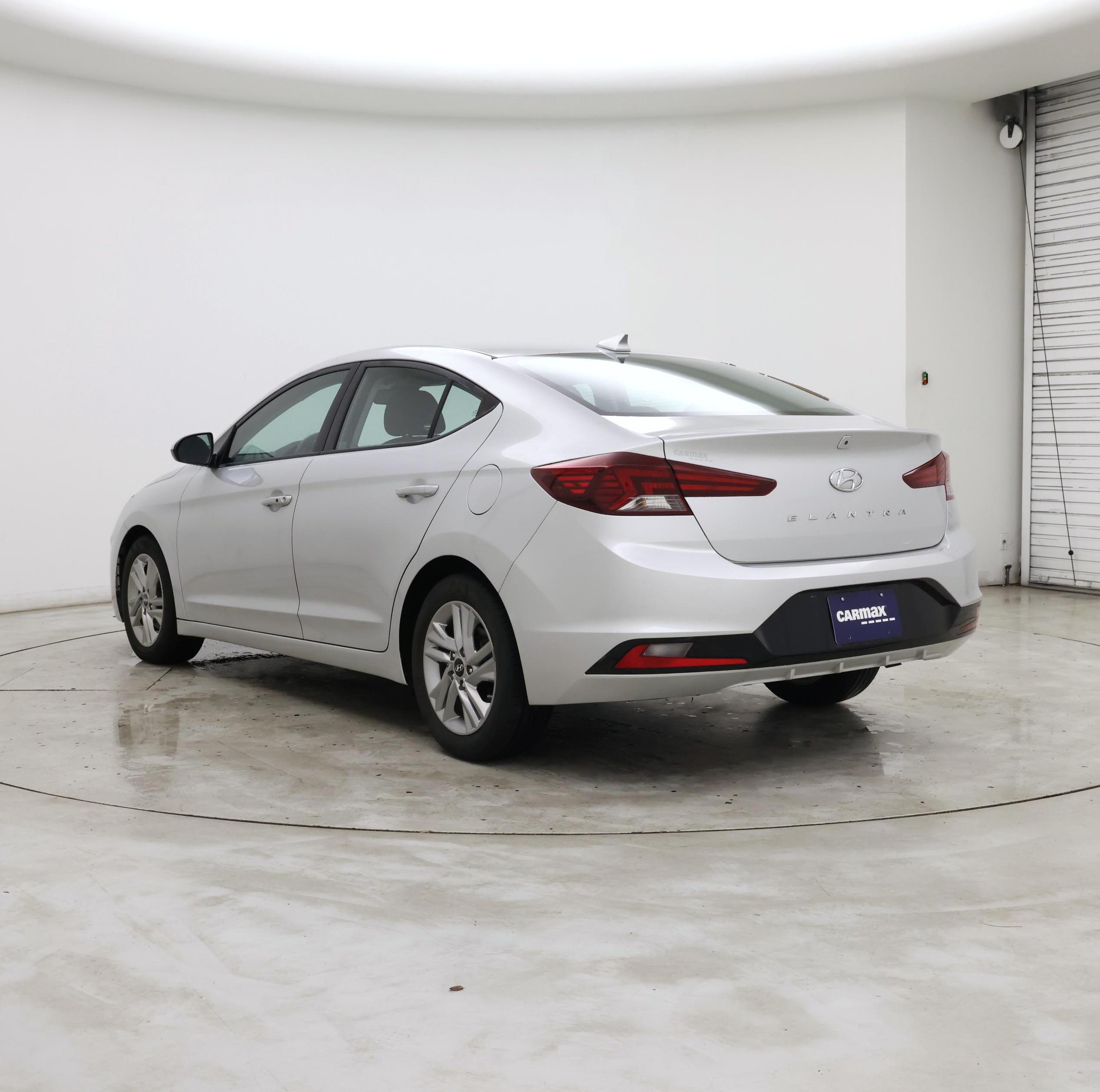 Thumbnail: 2020 Hyundai Elantra - 2