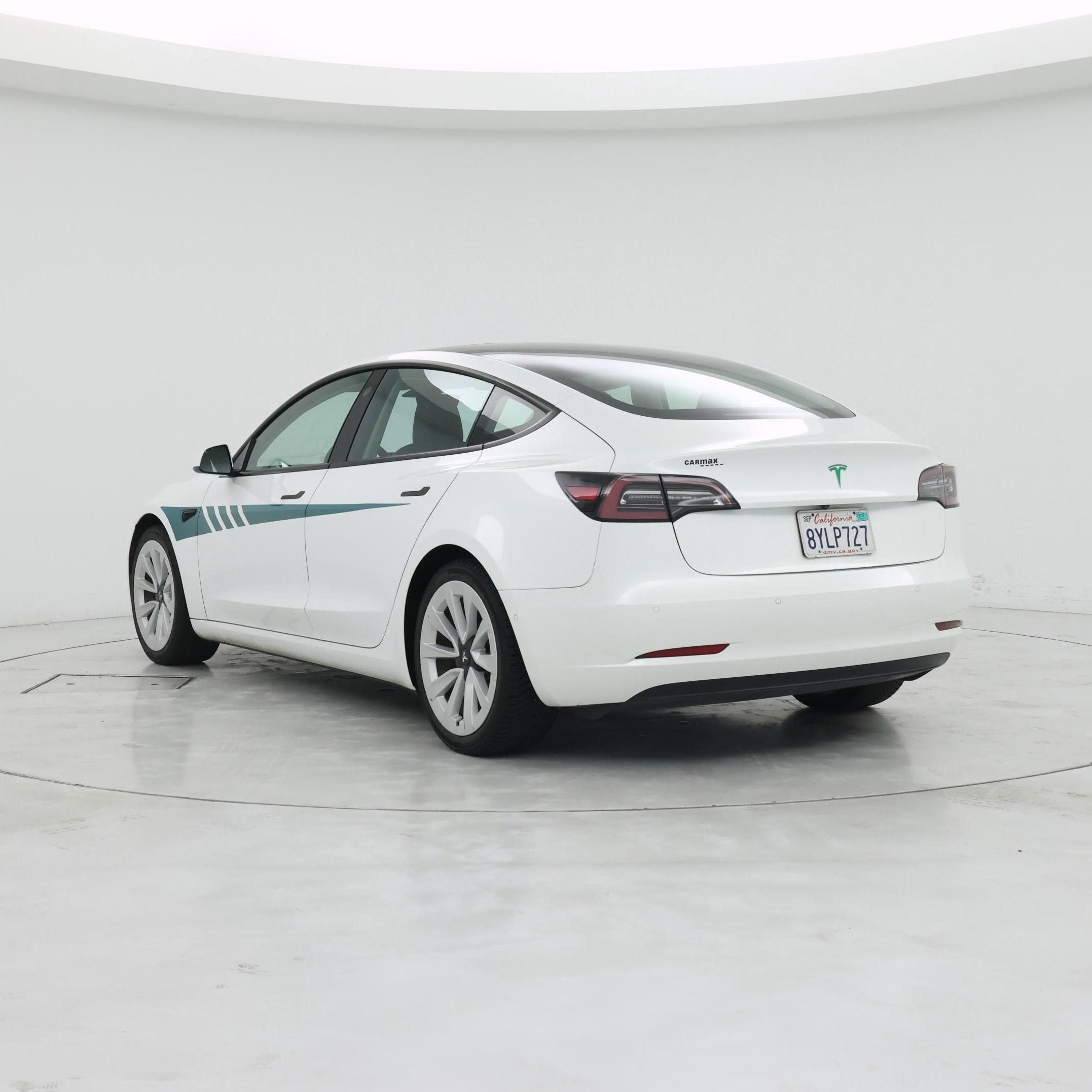 Thumbnail: 2021 Tesla Model 3 - 2