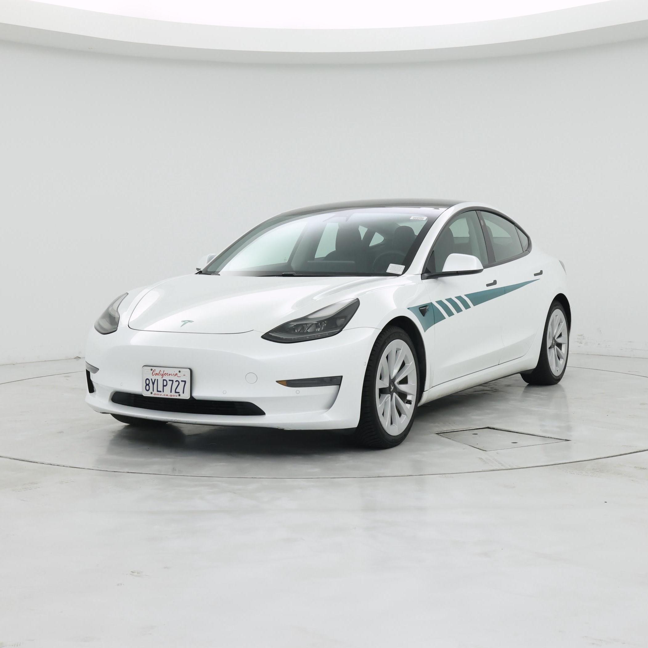 Thumbnail: 2021 Tesla Model 3 - 4