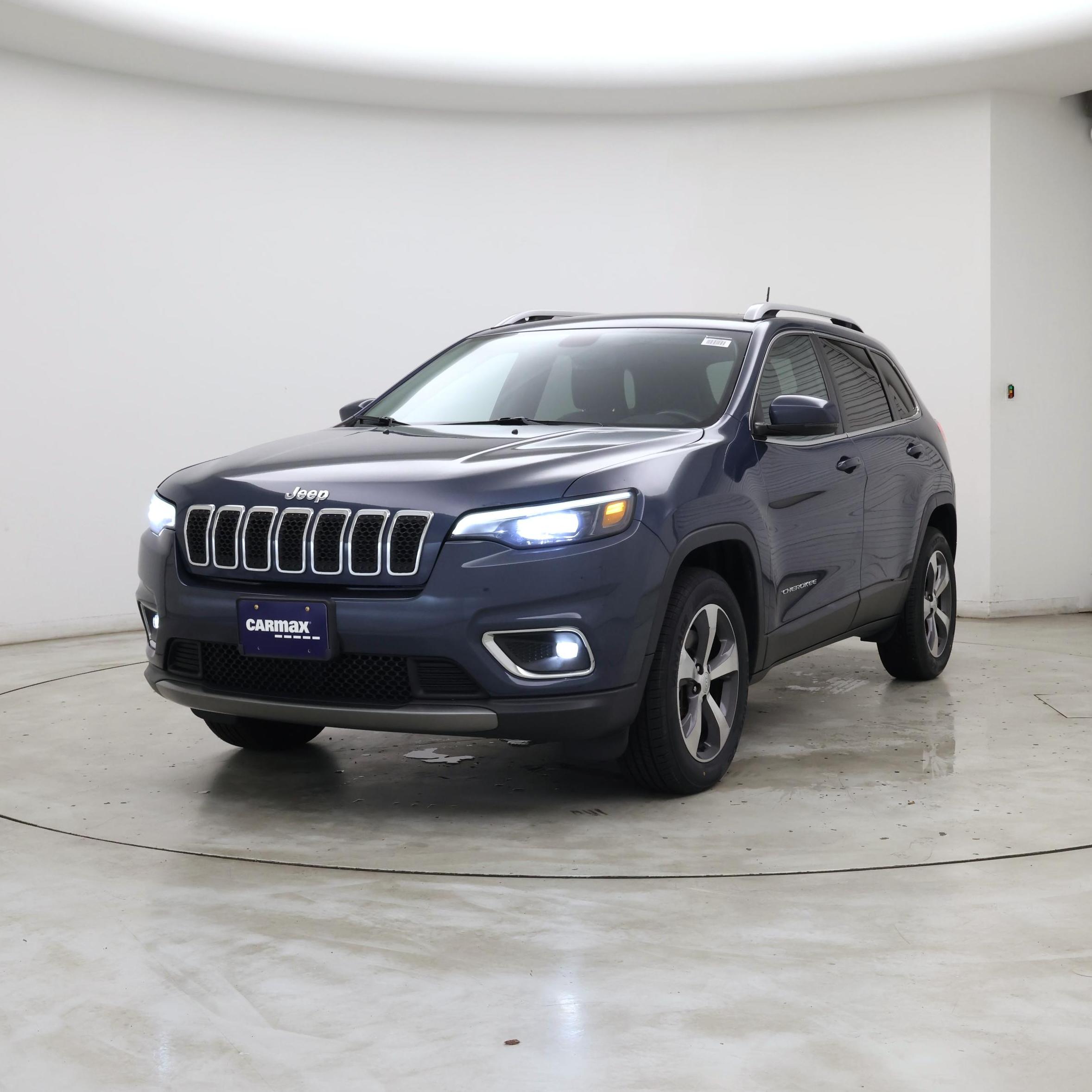Thumbnail: 2020 Jeep Cherokee - 4