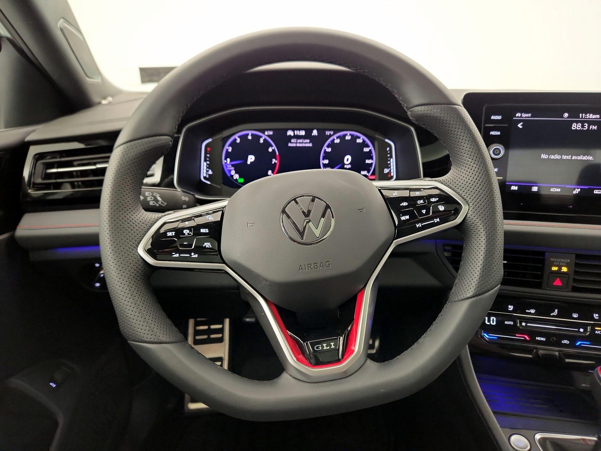 Thumbnail: 2025 Volkswagen Jetta - 10
