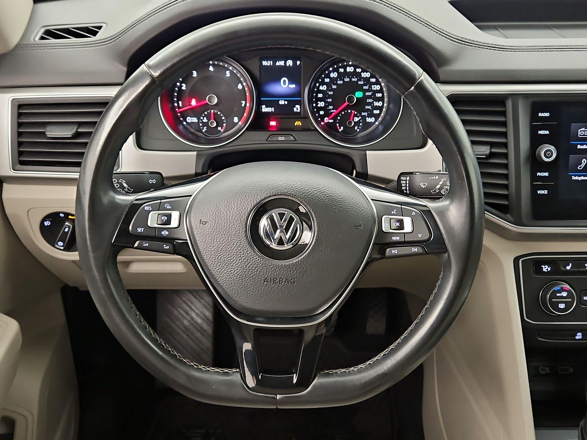 Thumbnail: 2019 Volkswagen Atlas - 10