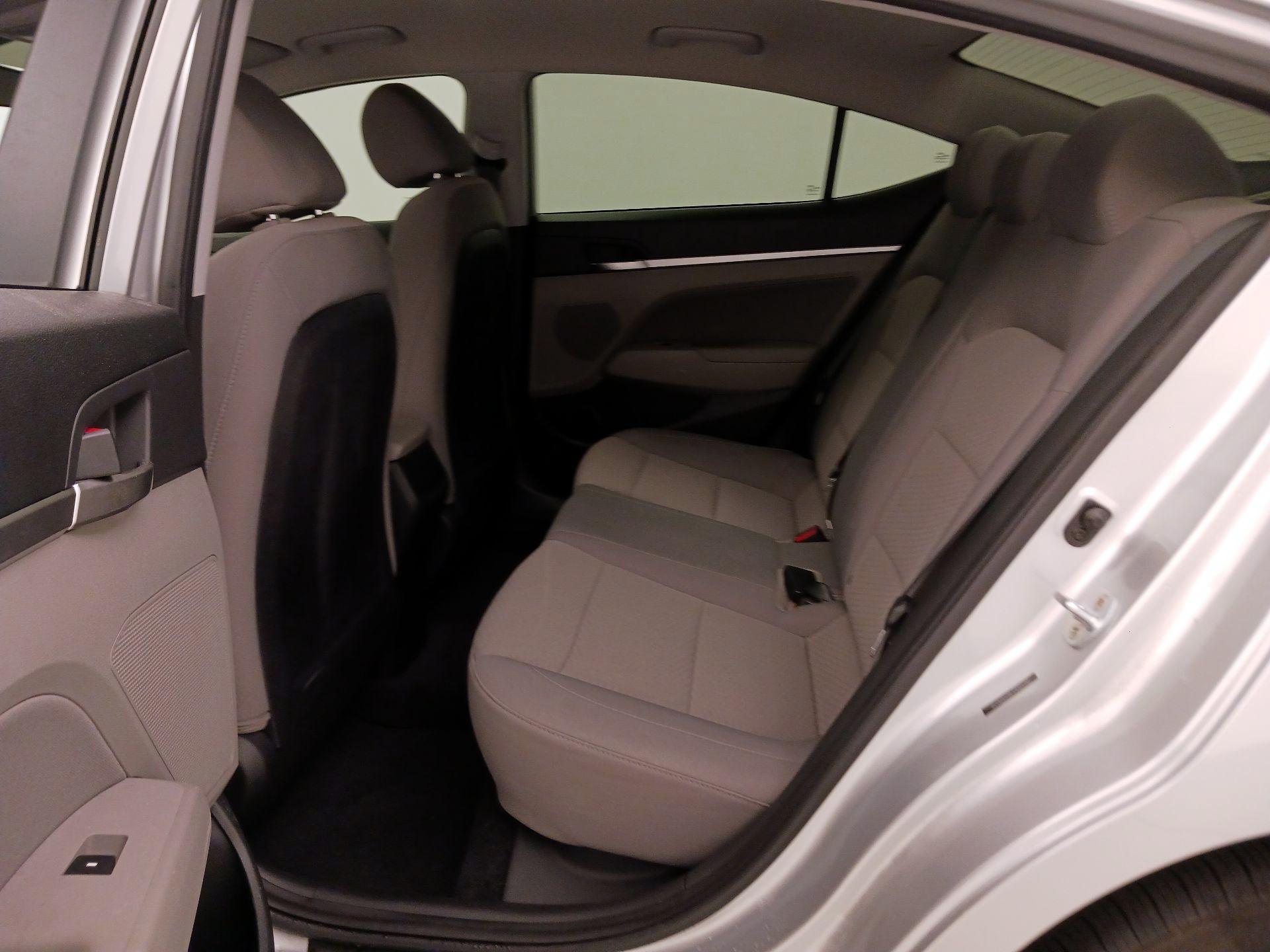 Thumbnail: 2019 Hyundai Elantra - 18