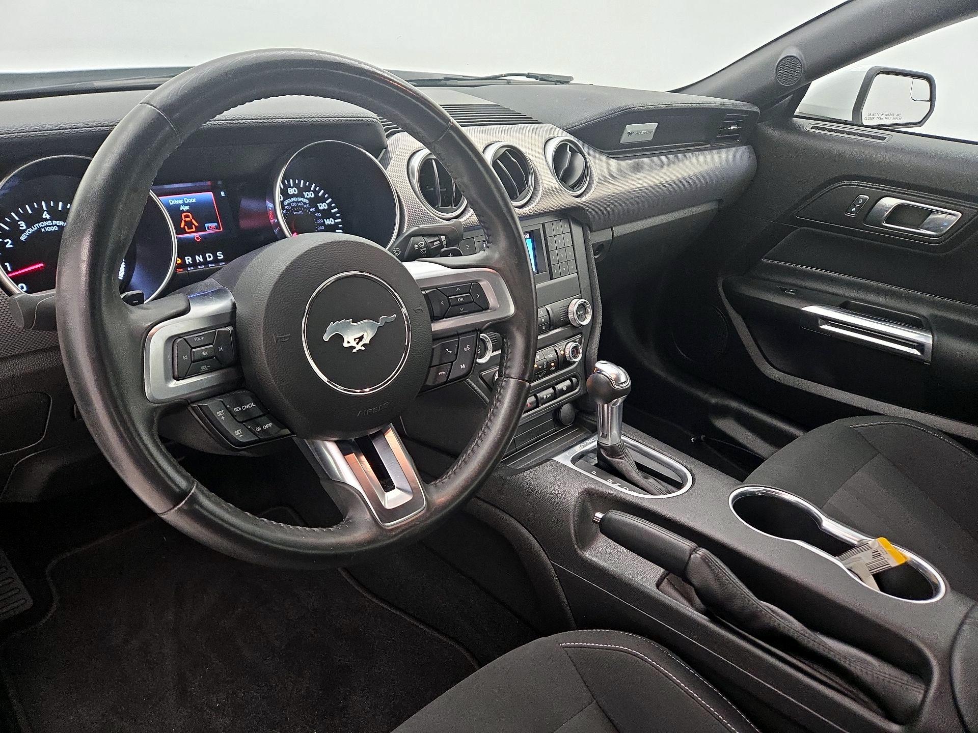 Thumbnail: 2019 Ford Mustang - 9
