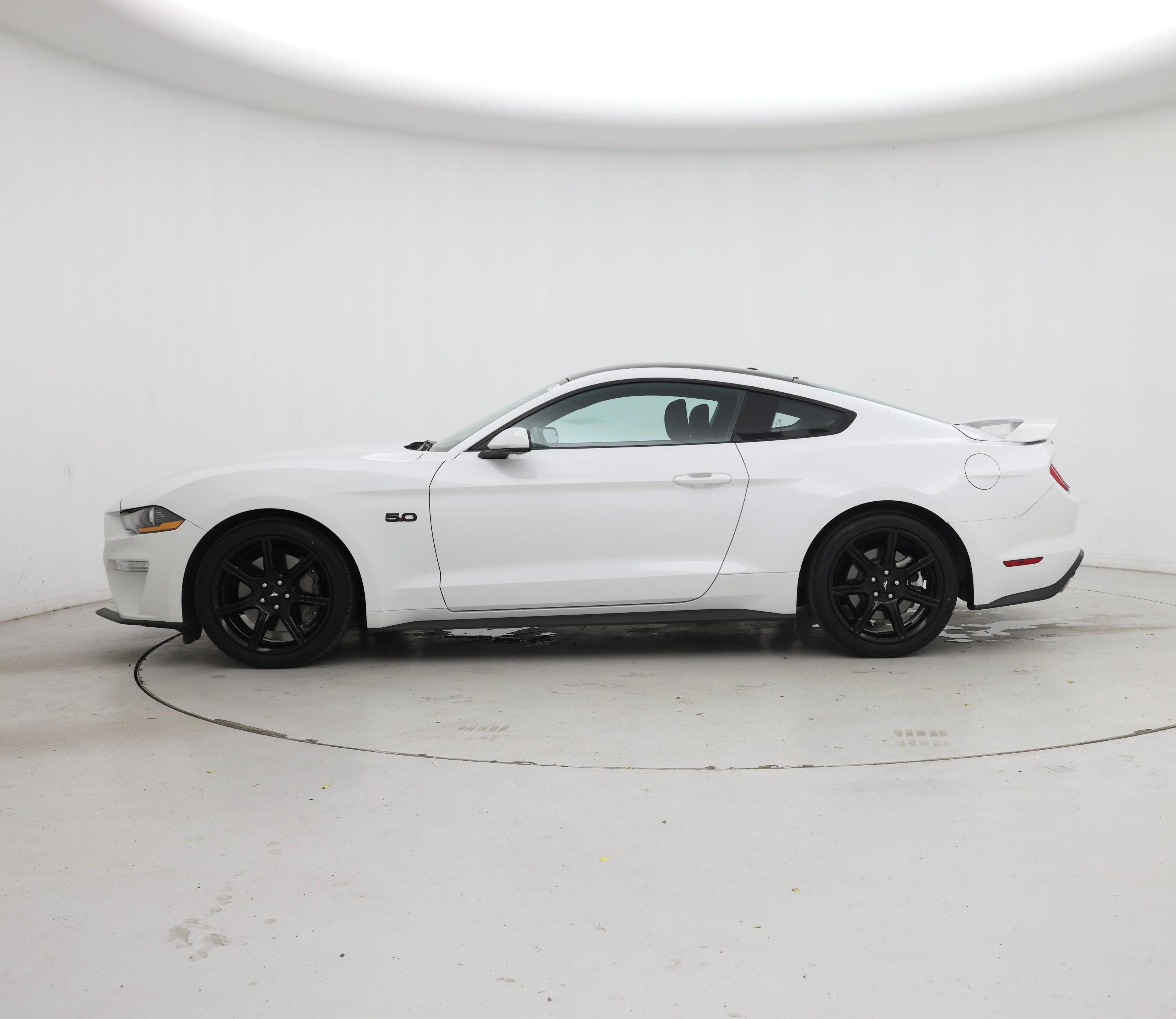 Thumbnail: 2019 Ford Mustang - 3