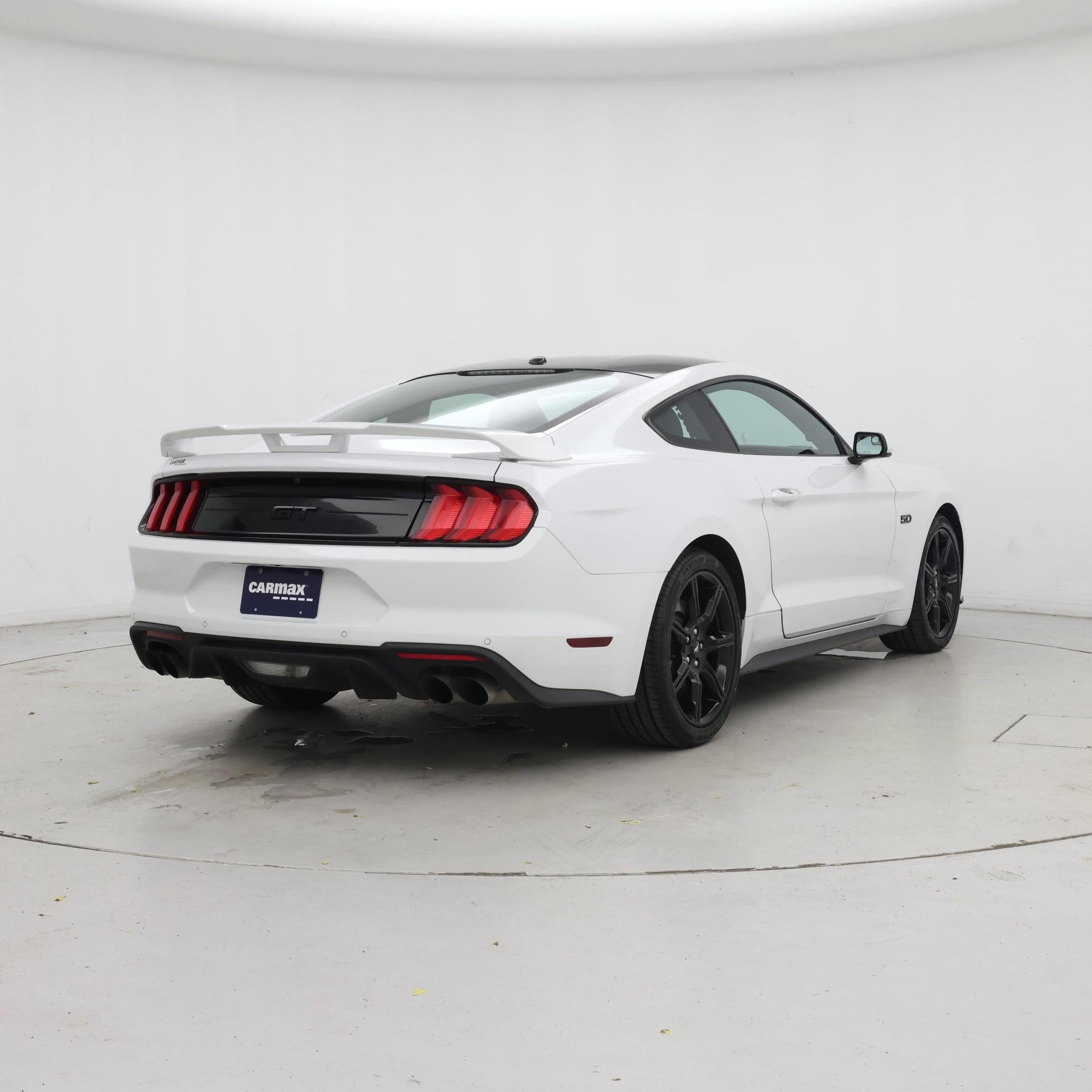 Thumbnail: 2019 Ford Mustang - 8