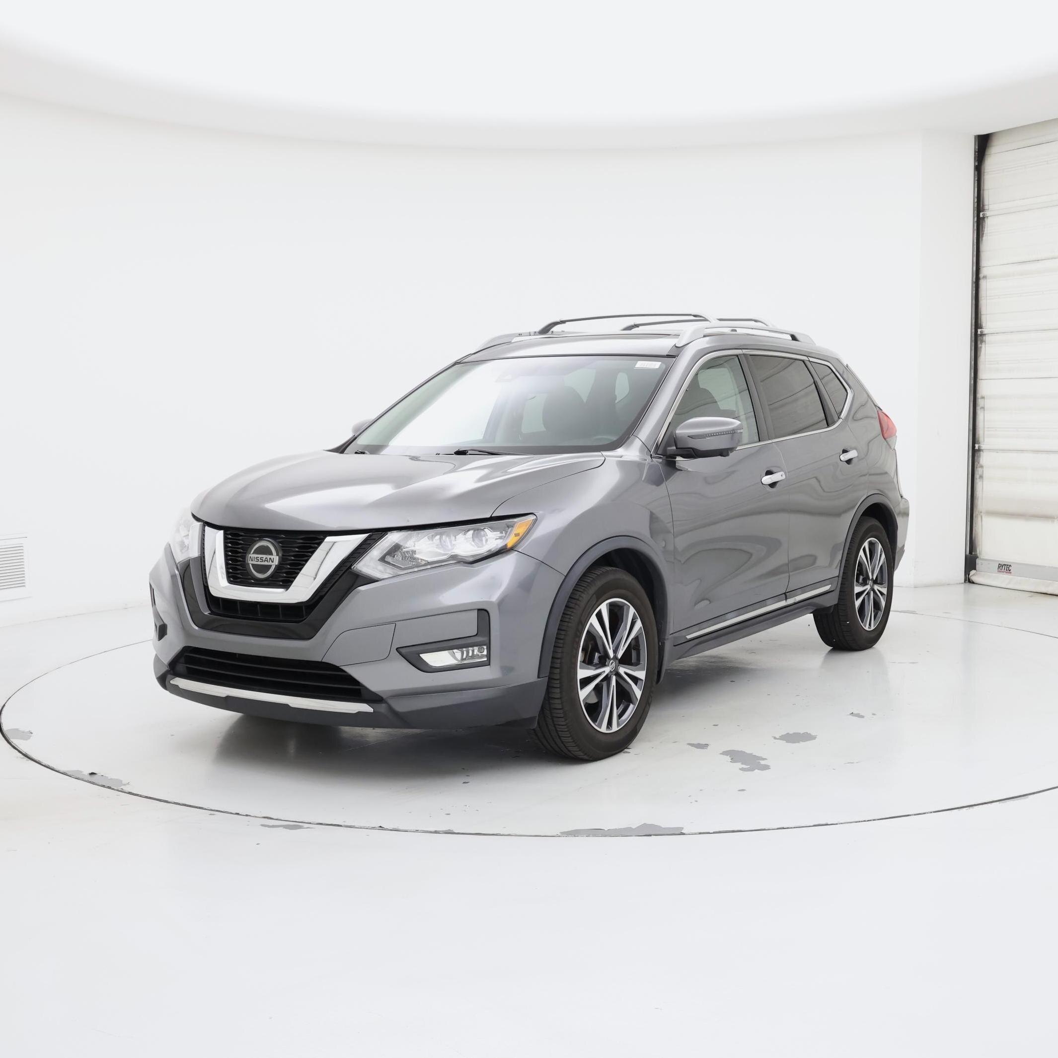 Thumbnail: 2018 Nissan Rogue - 4