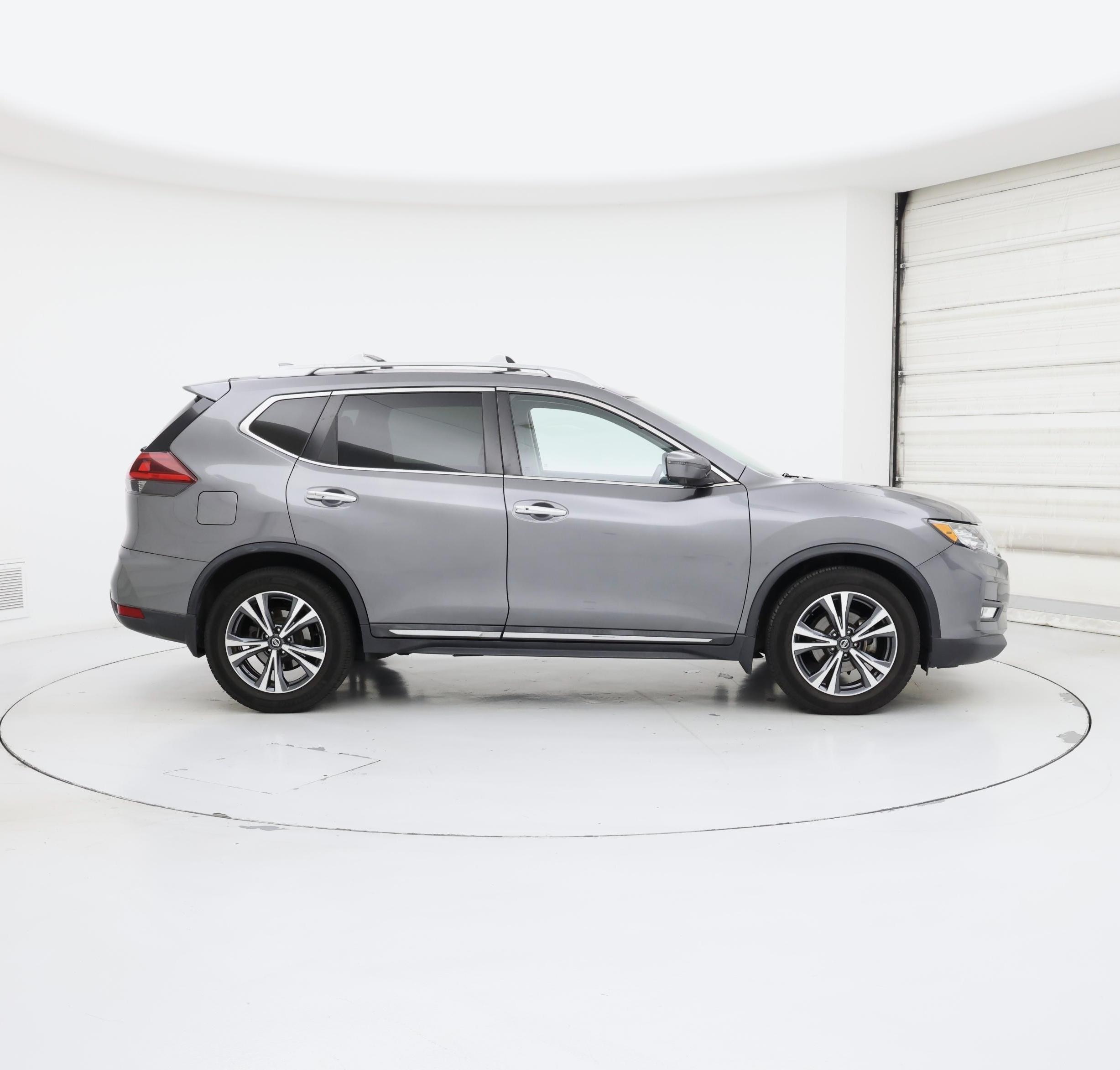 Thumbnail: 2018 Nissan Rogue - 7