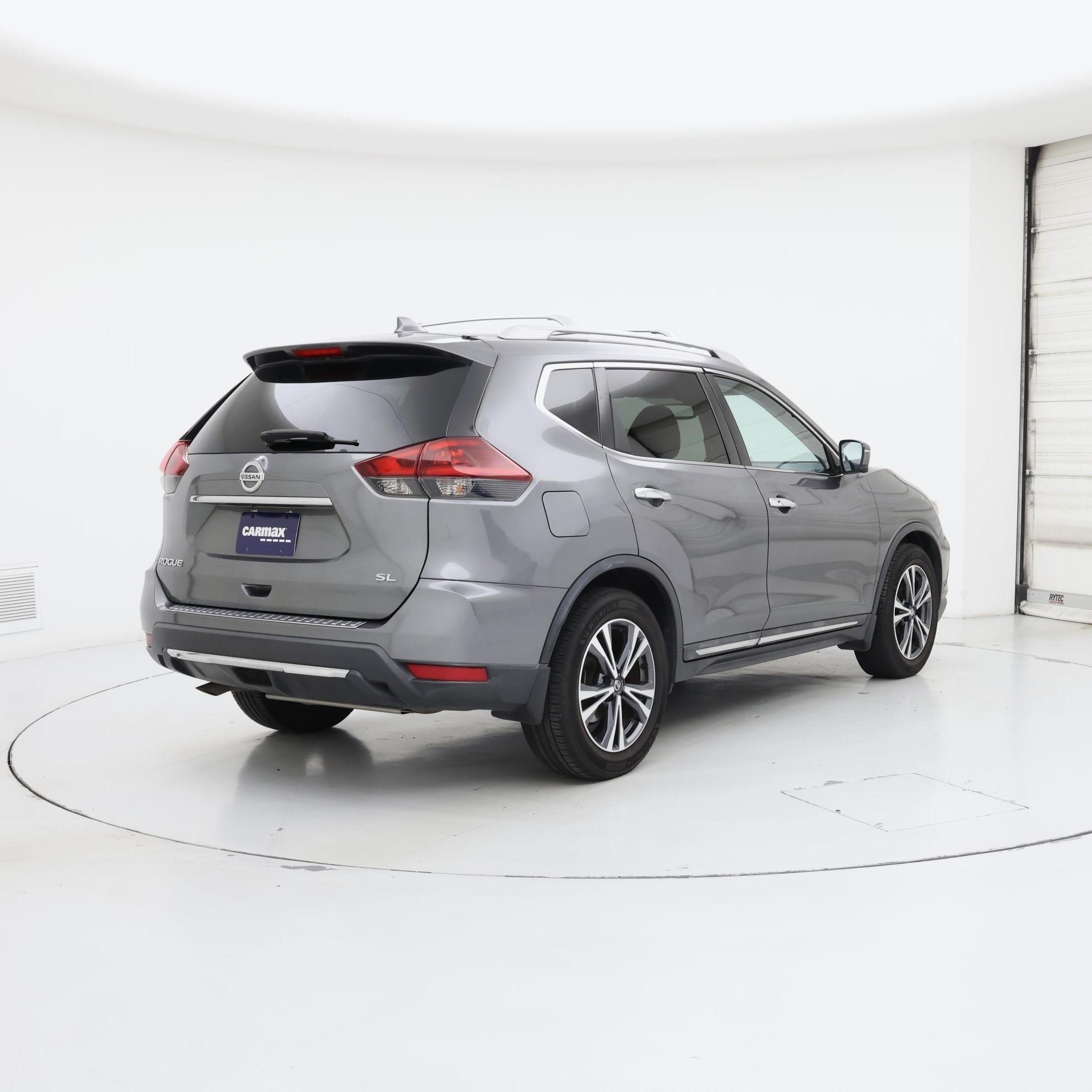 Thumbnail: 2018 Nissan Rogue - 8