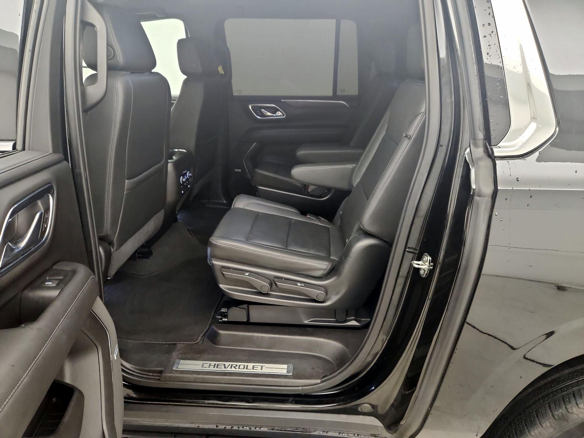 Thumbnail: 2021 Chevrolet Suburban - 19
