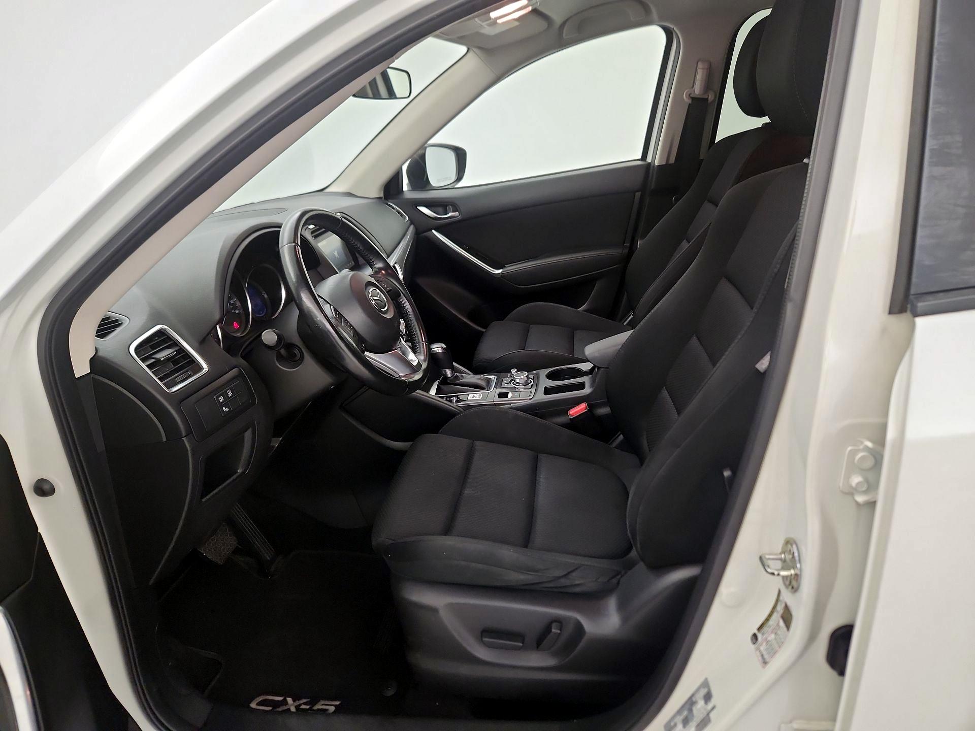 Thumbnail: 2016 Mazda CX-5 - 11