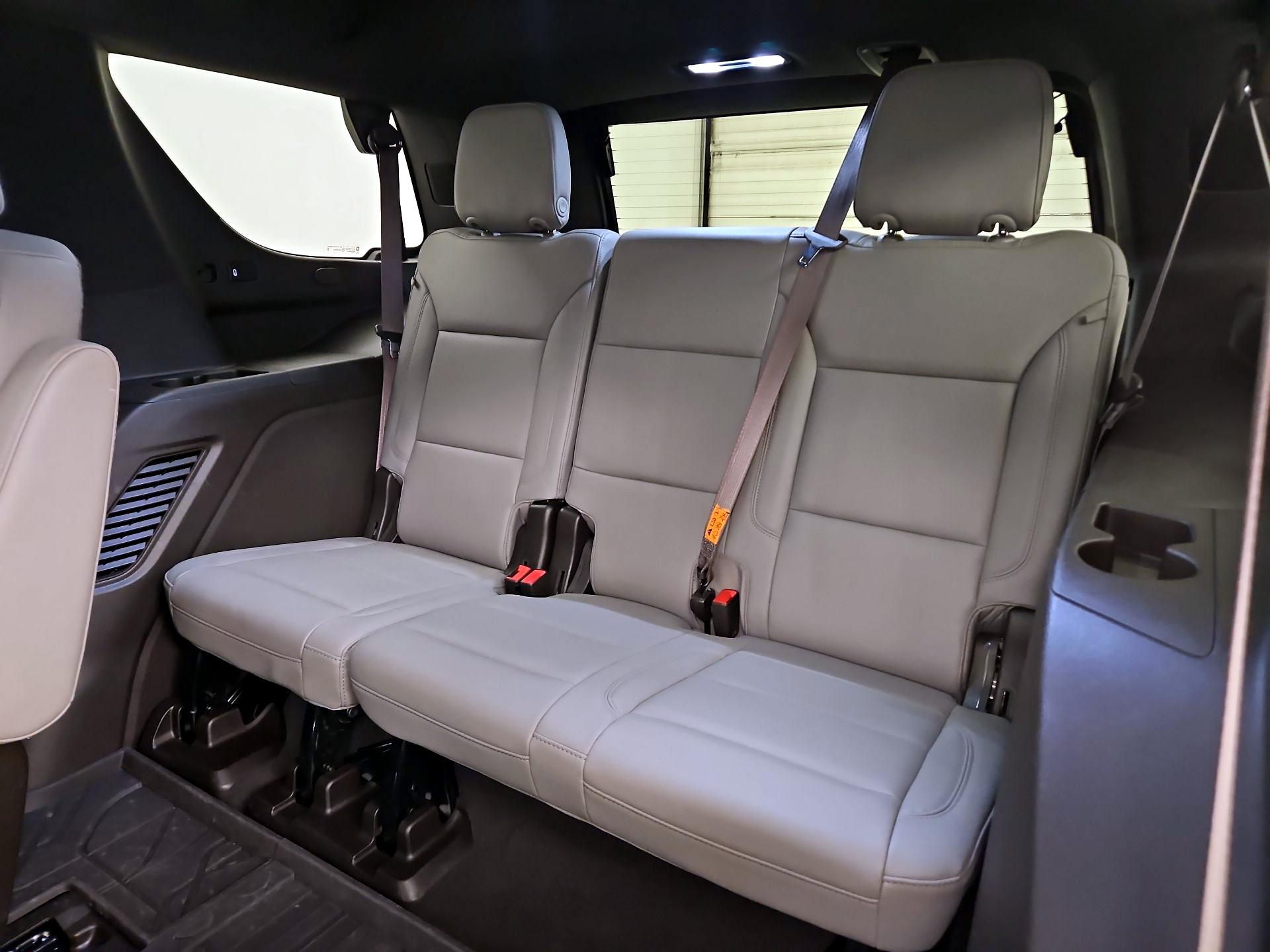 Thumbnail: 2024 Chevrolet Tahoe - 20