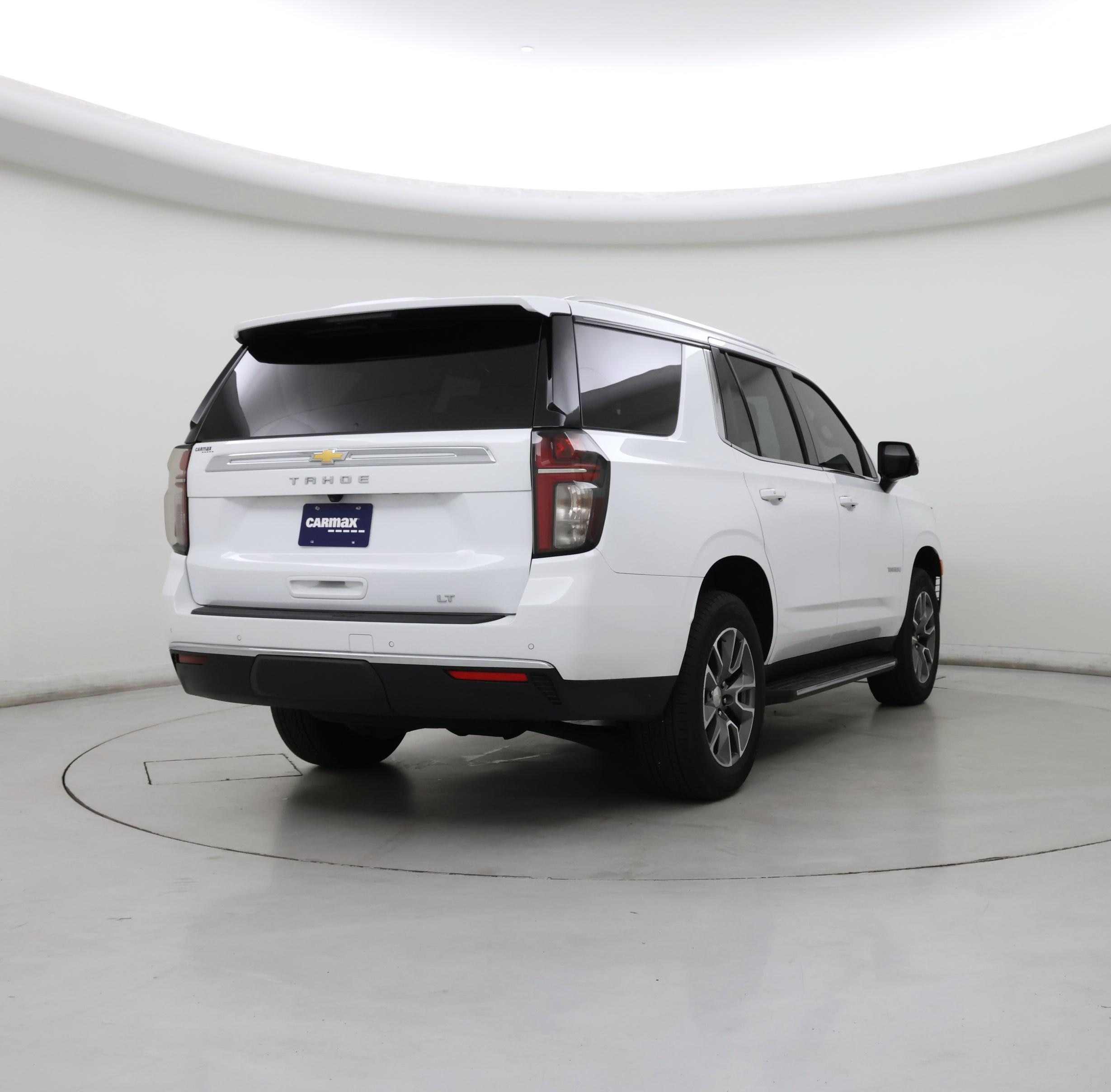 Thumbnail: 2024 Chevrolet Tahoe - 8