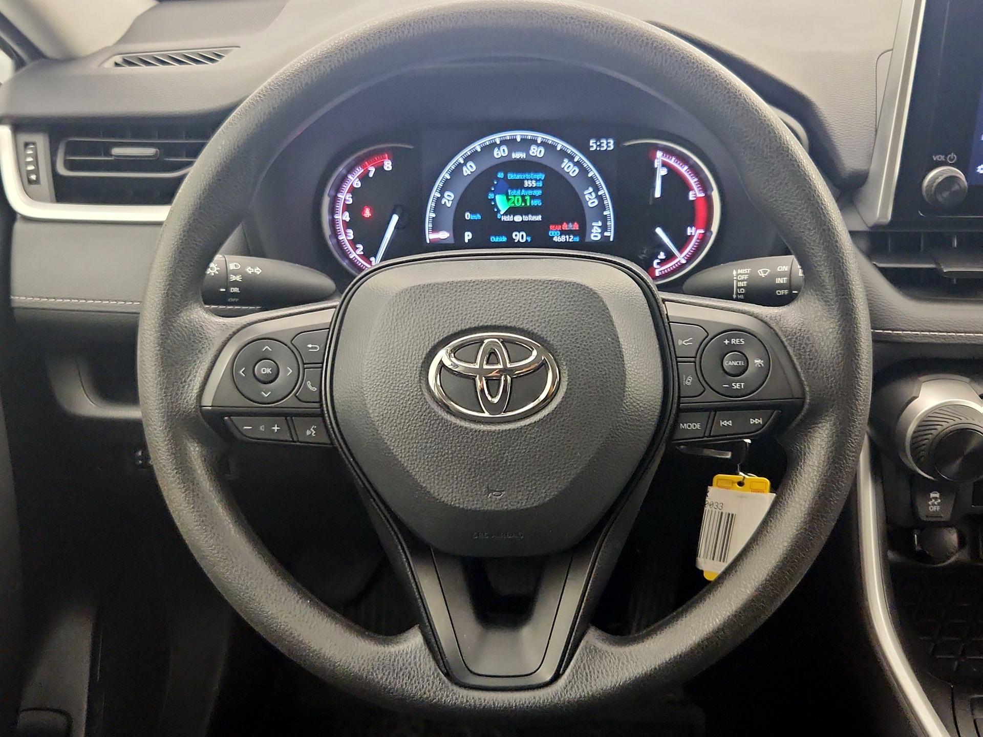 Thumbnail: 2023 Toyota RAV4 - 10