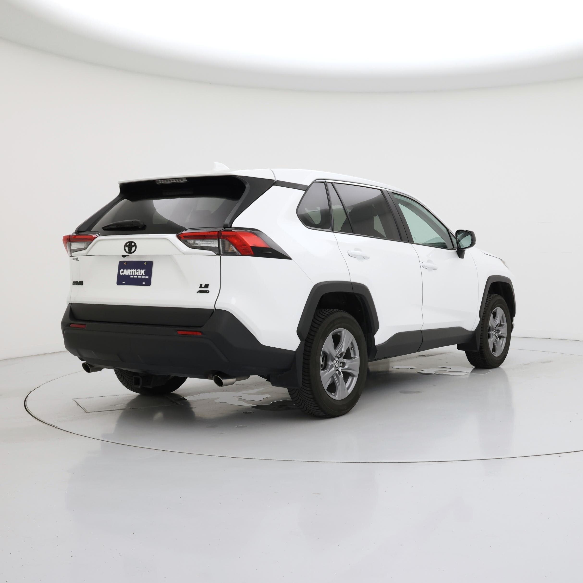 Thumbnail: 2023 Toyota RAV4 - 8