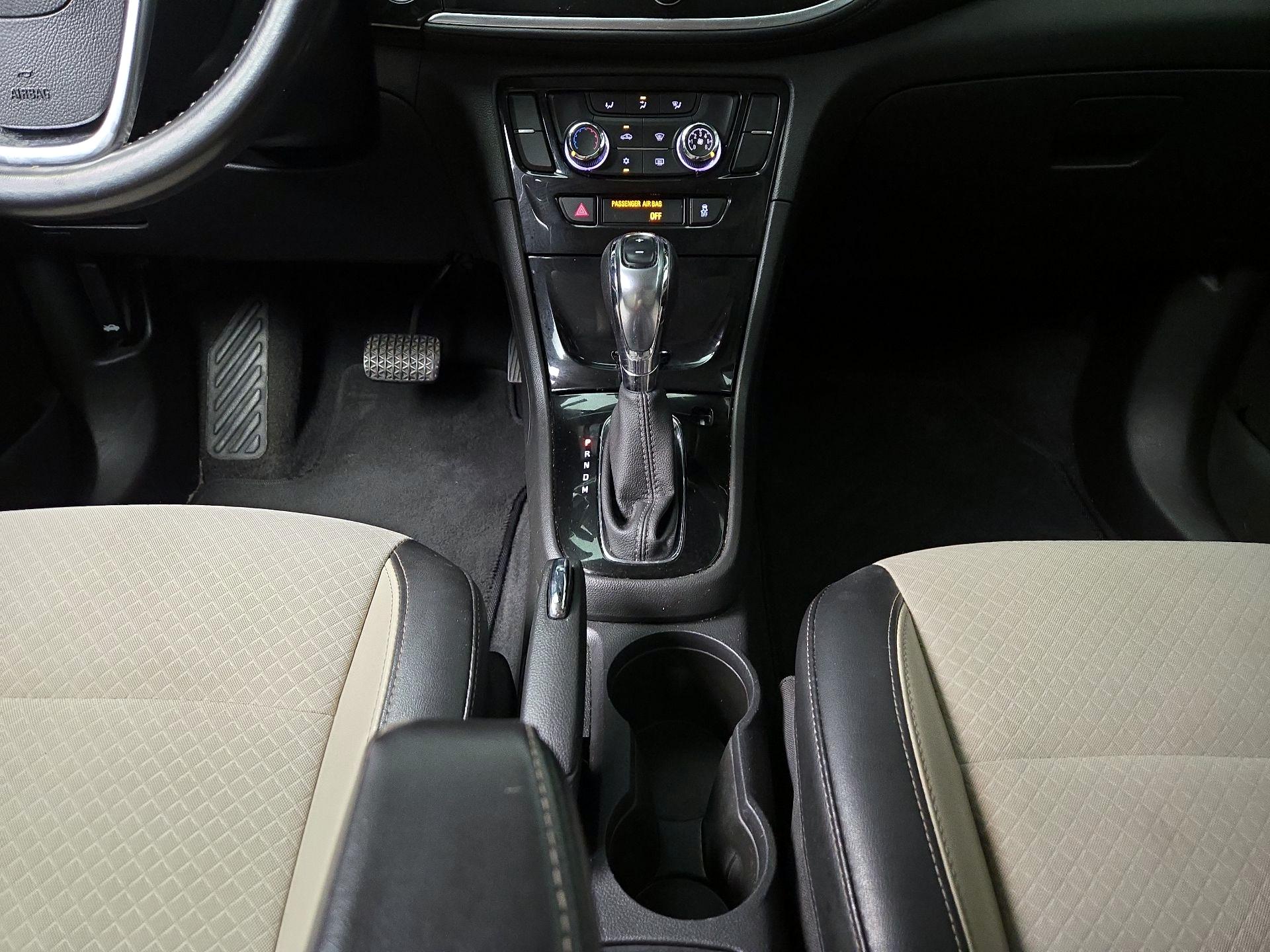 Thumbnail: 2019 Buick Encore - 17