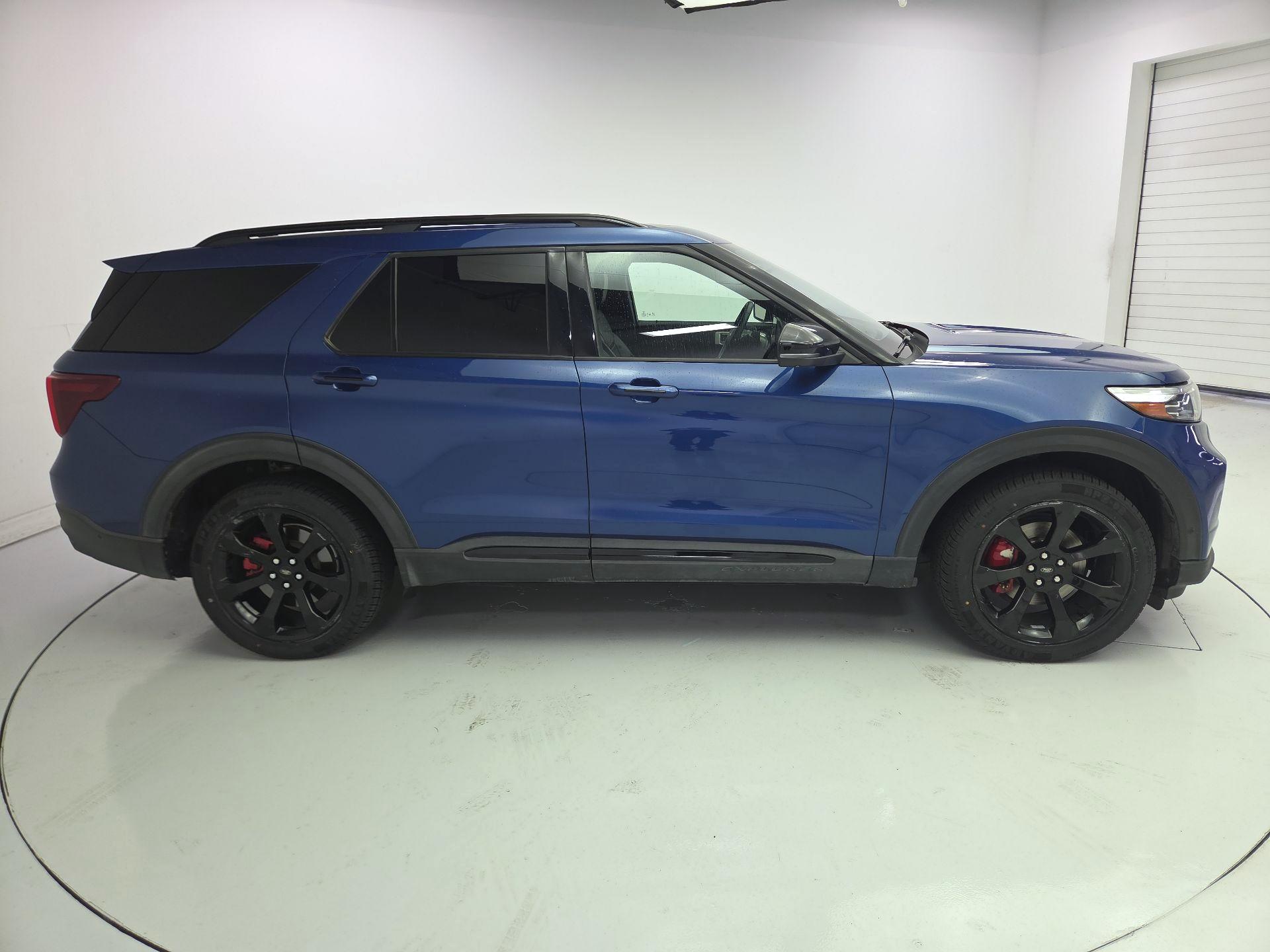 Thumbnail: 2020 Ford Explorer - 4
