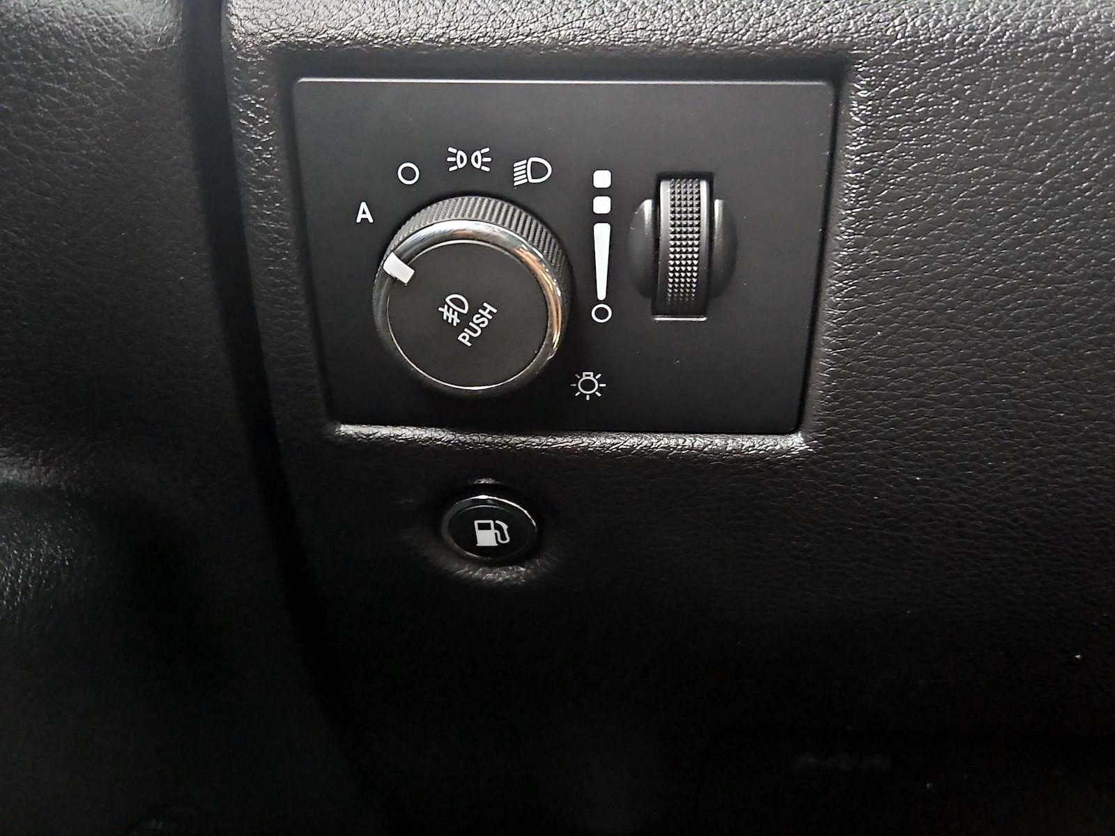 2022 Jeep Grand Cherokee WK Laredo E - Photo 14