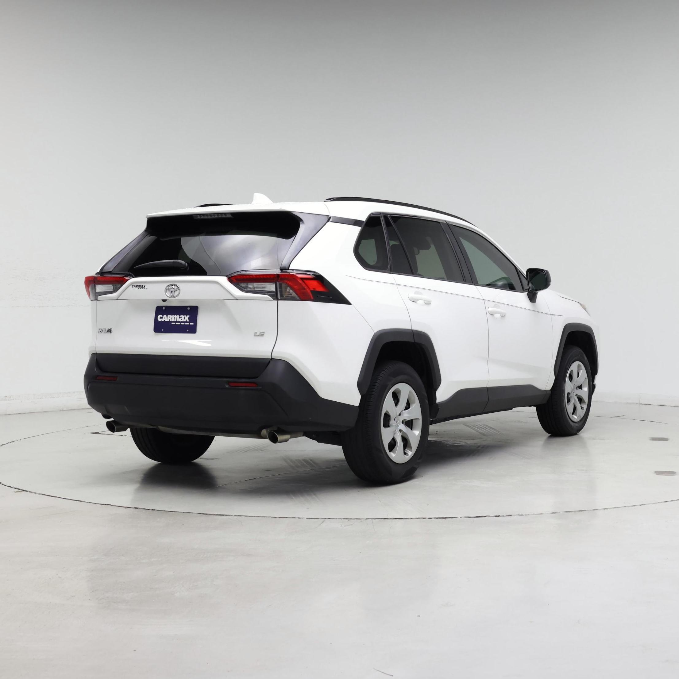 Thumbnail: 2020 Toyota RAV4 - 8