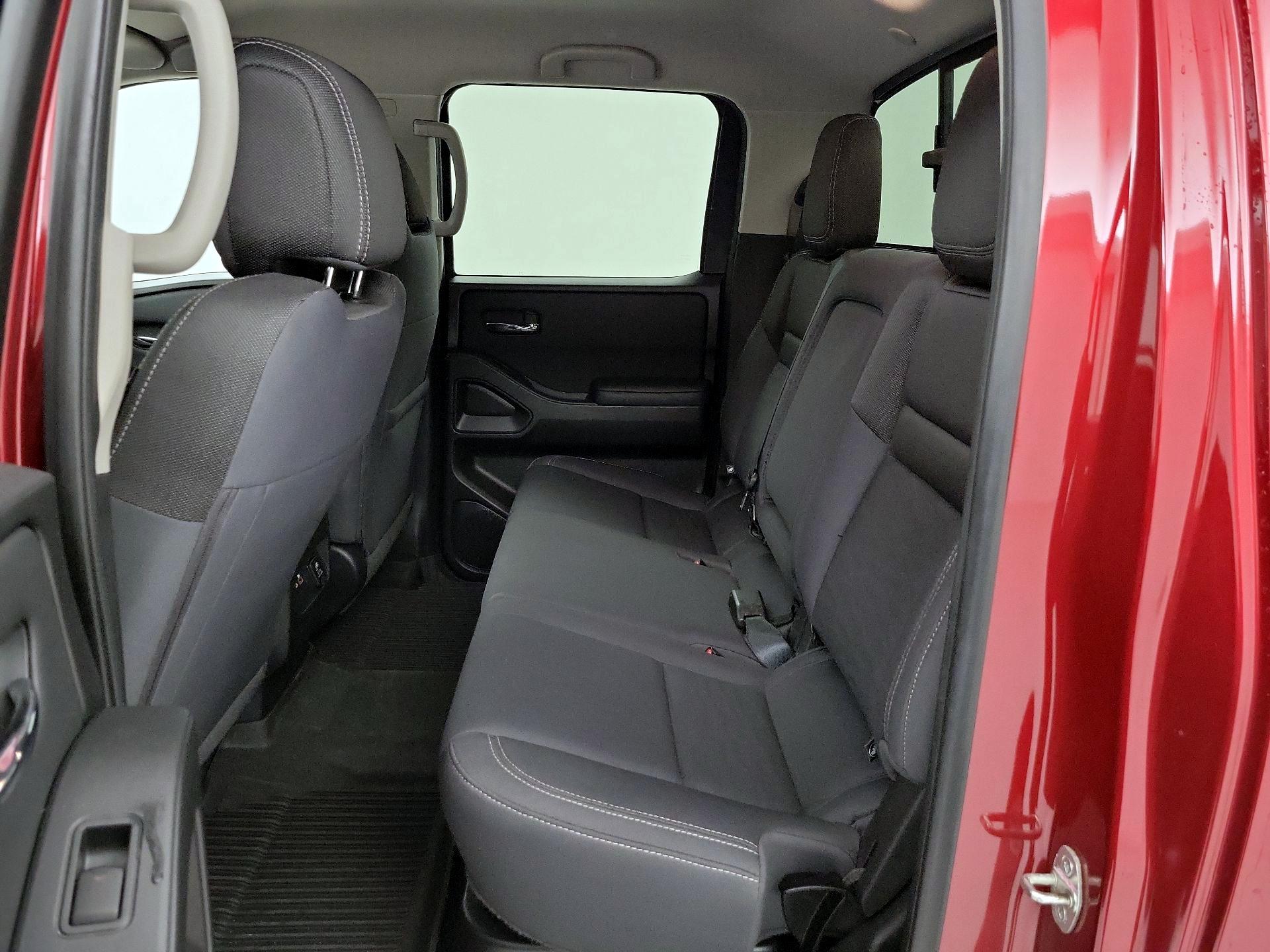 Thumbnail: 2023 Nissan Frontier - 17