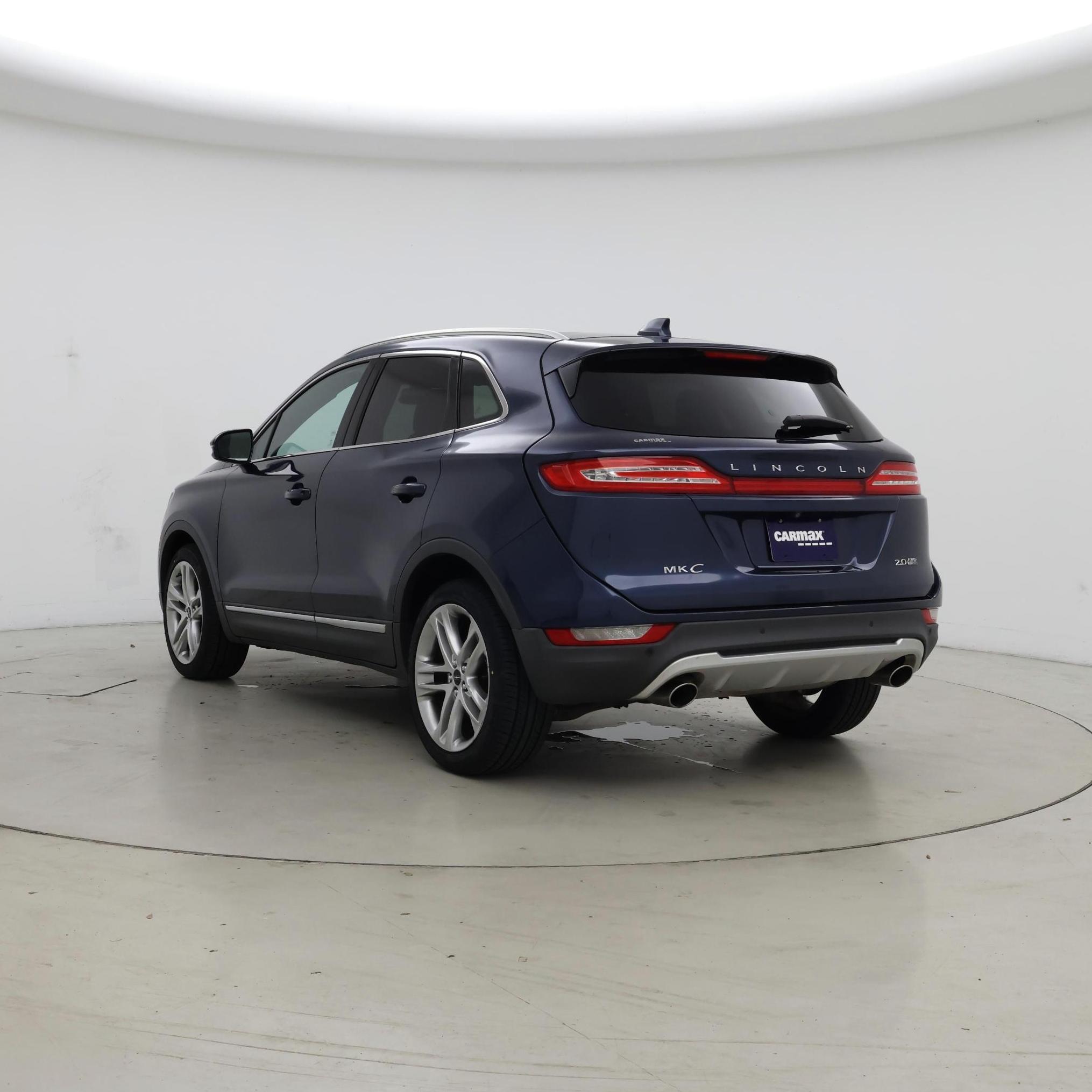 Thumbnail: 2015 Lincoln MKC - 2