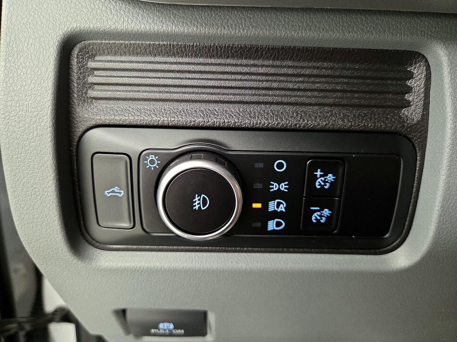 2024 Ford F-250 Super Duty XL - Photo 12