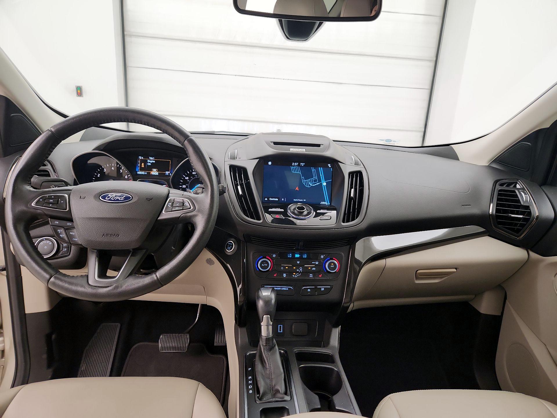Thumbnail: 2017 Ford Escape - 9