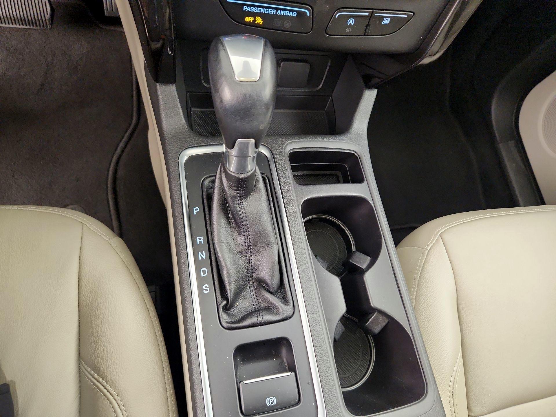 Thumbnail: 2017 Ford Escape - 18
