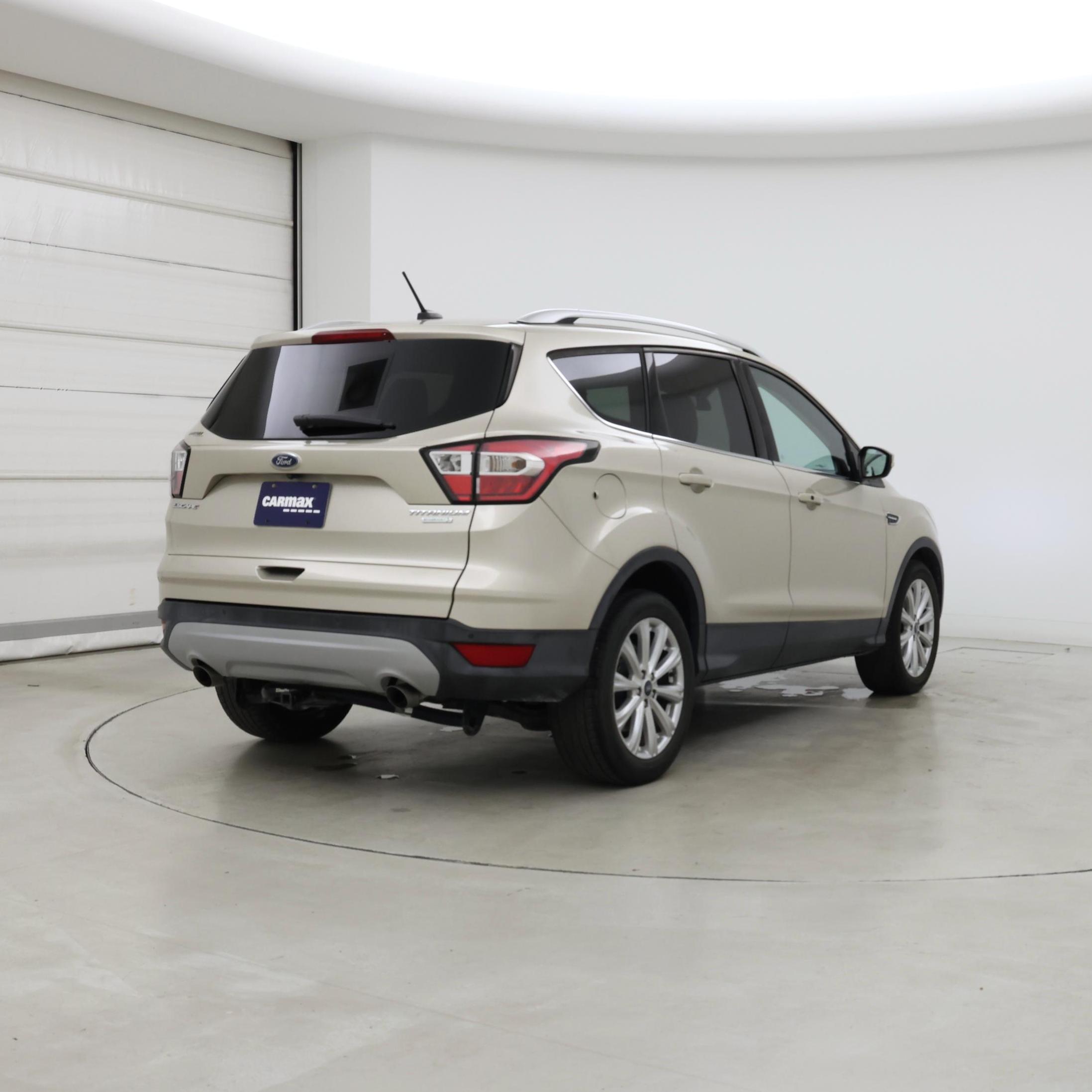 Thumbnail: 2017 Ford Escape - 8
