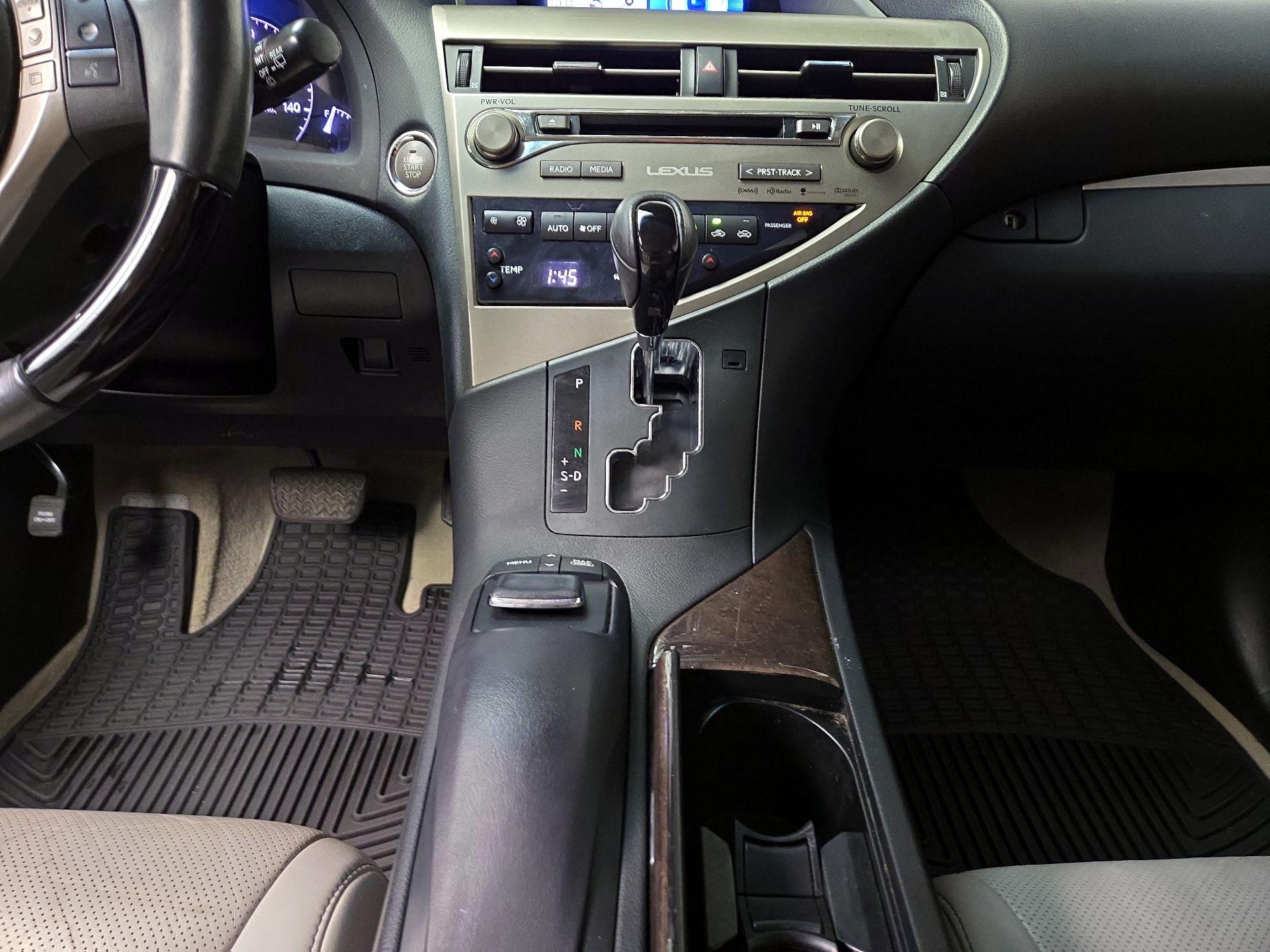 Thumbnail: 2015 Lexus RX - 18