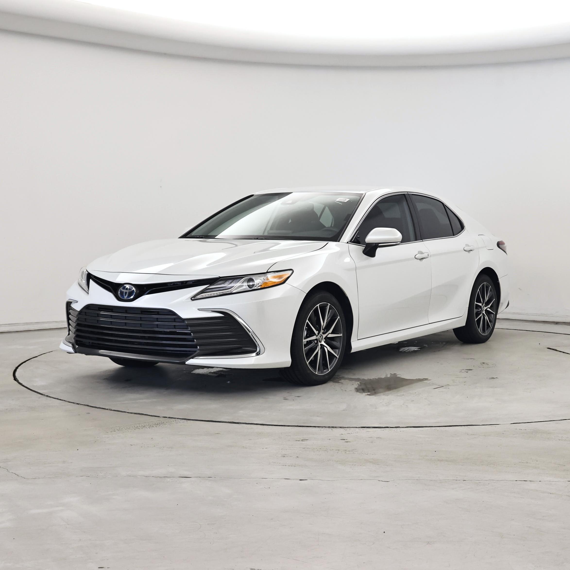 Thumbnail: 2023 Toyota Camry - 4