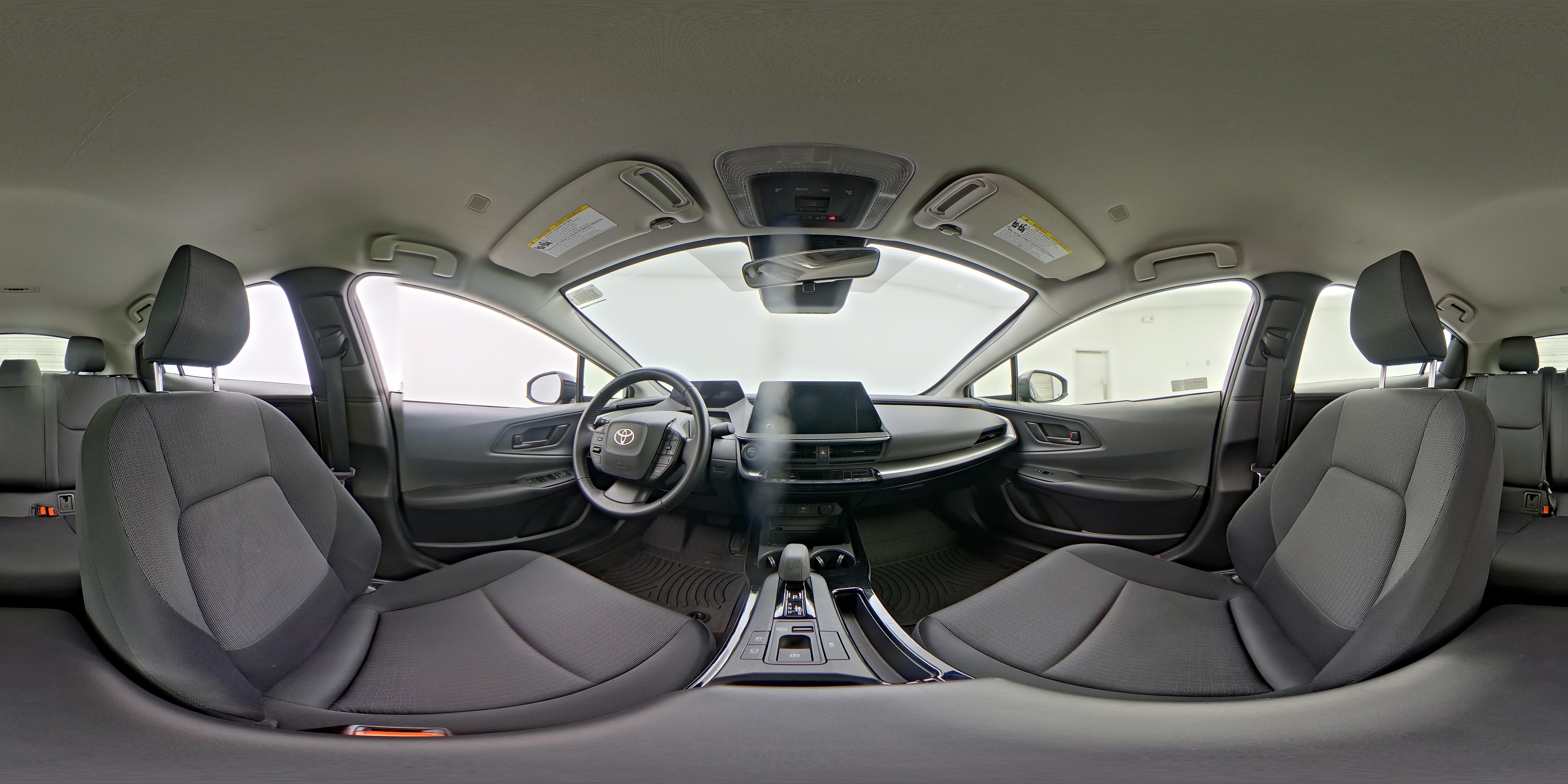 2023 Toyota Prius LE - Photo 24