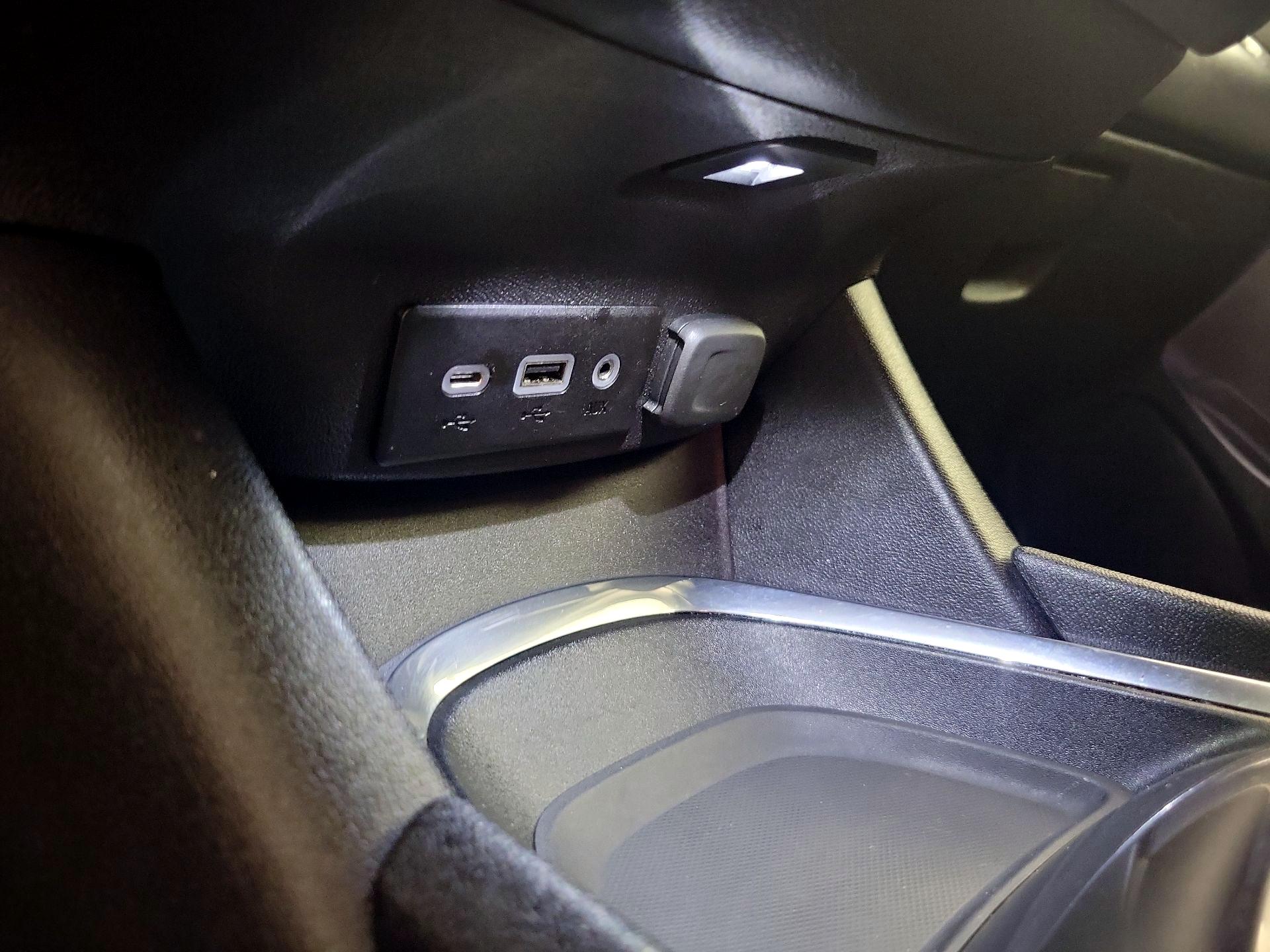 Thumbnail: 2019 Chevrolet Malibu - 18