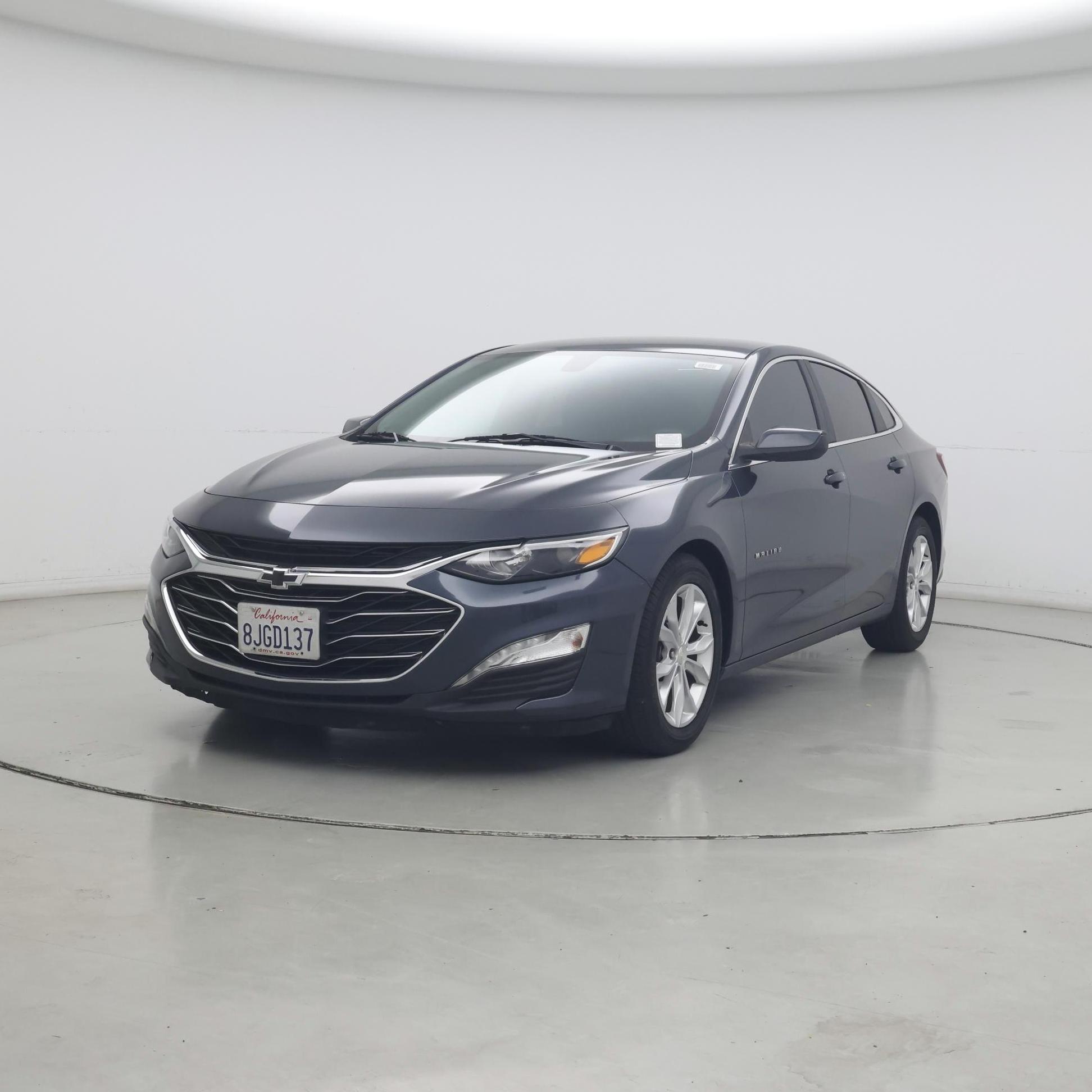 Thumbnail: 2019 Chevrolet Malibu - 4